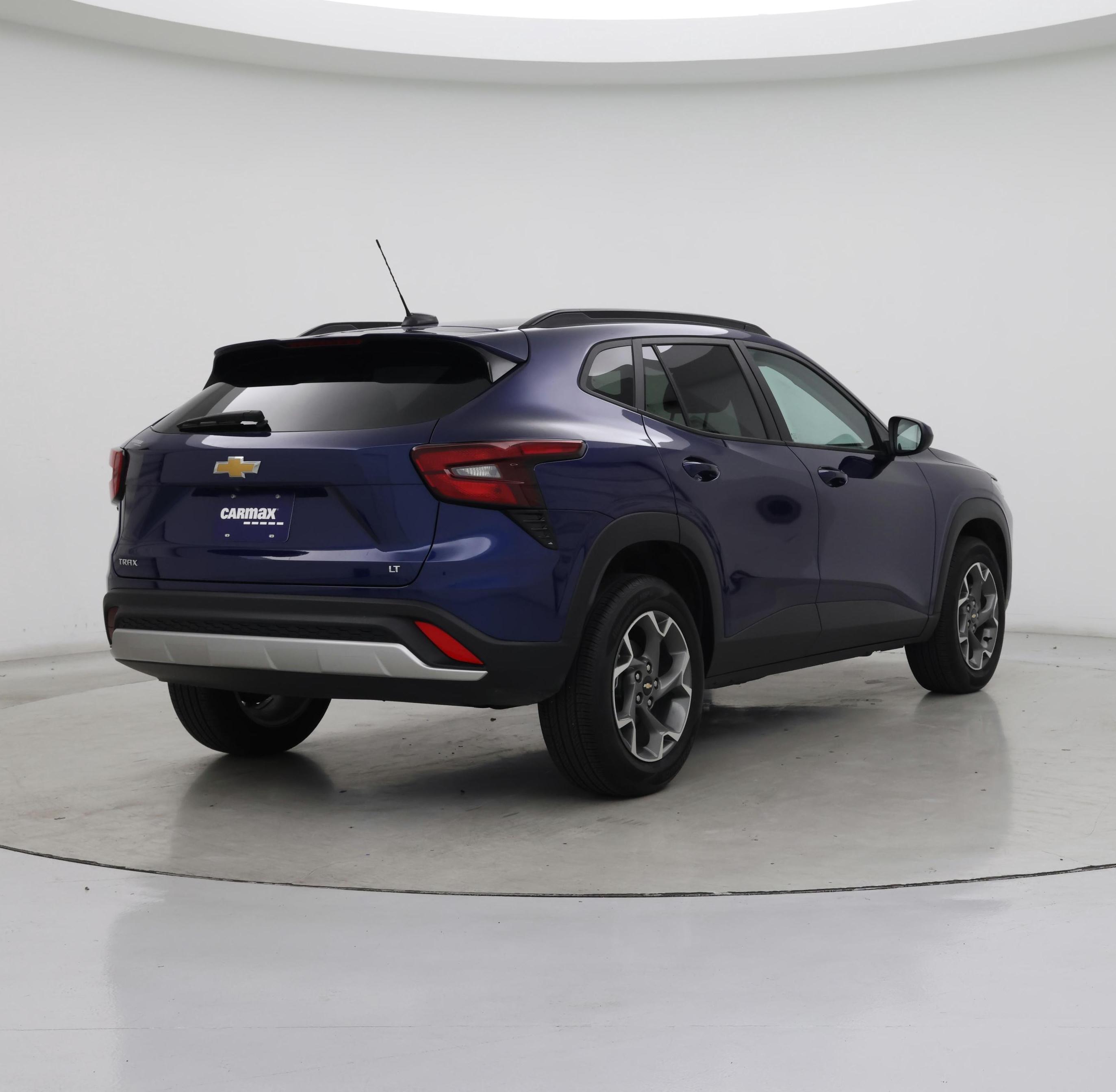 Thumbnail: 2024 Chevrolet Trax - 8