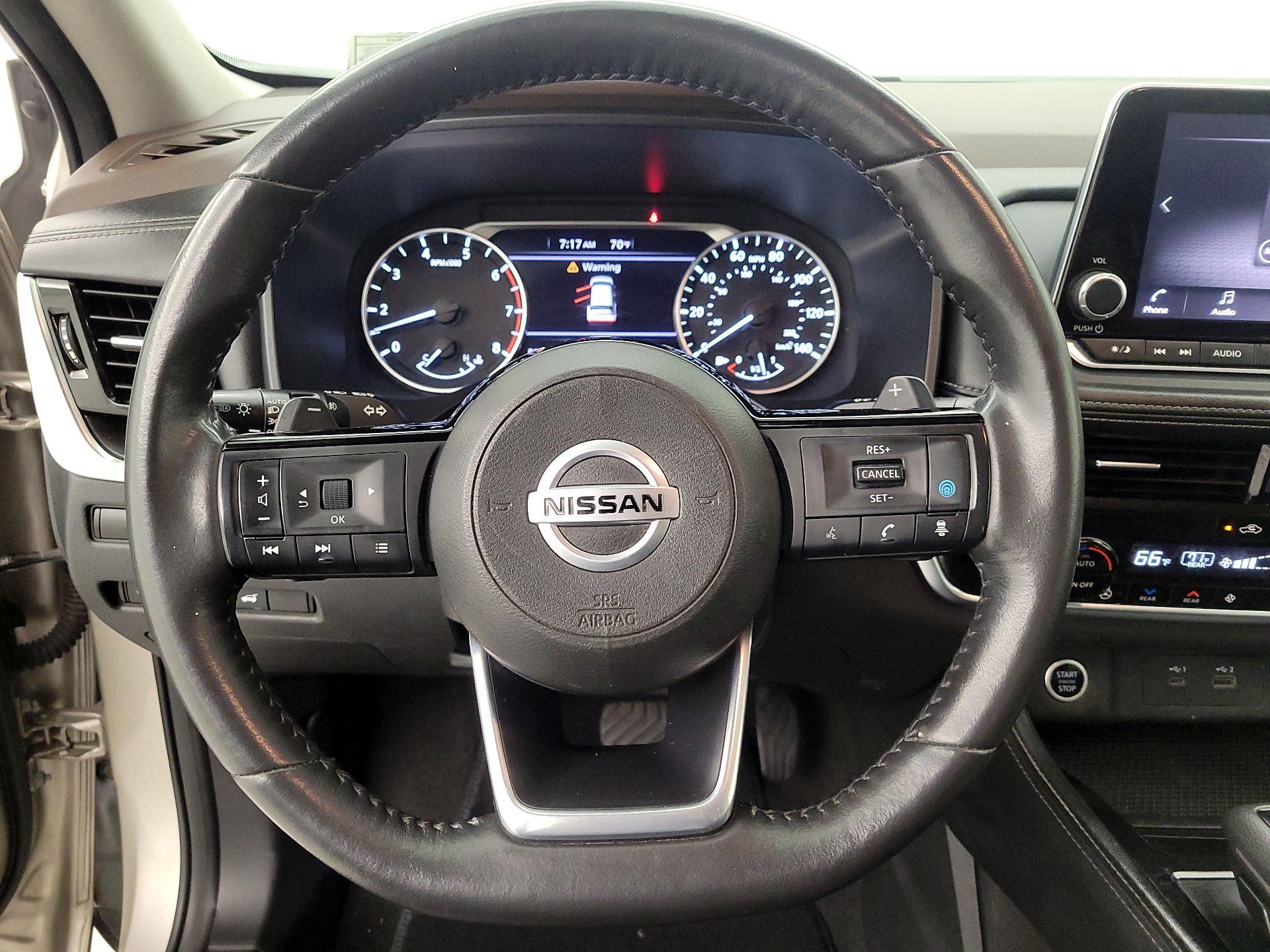 Thumbnail: 2021 Nissan Rogue - 10