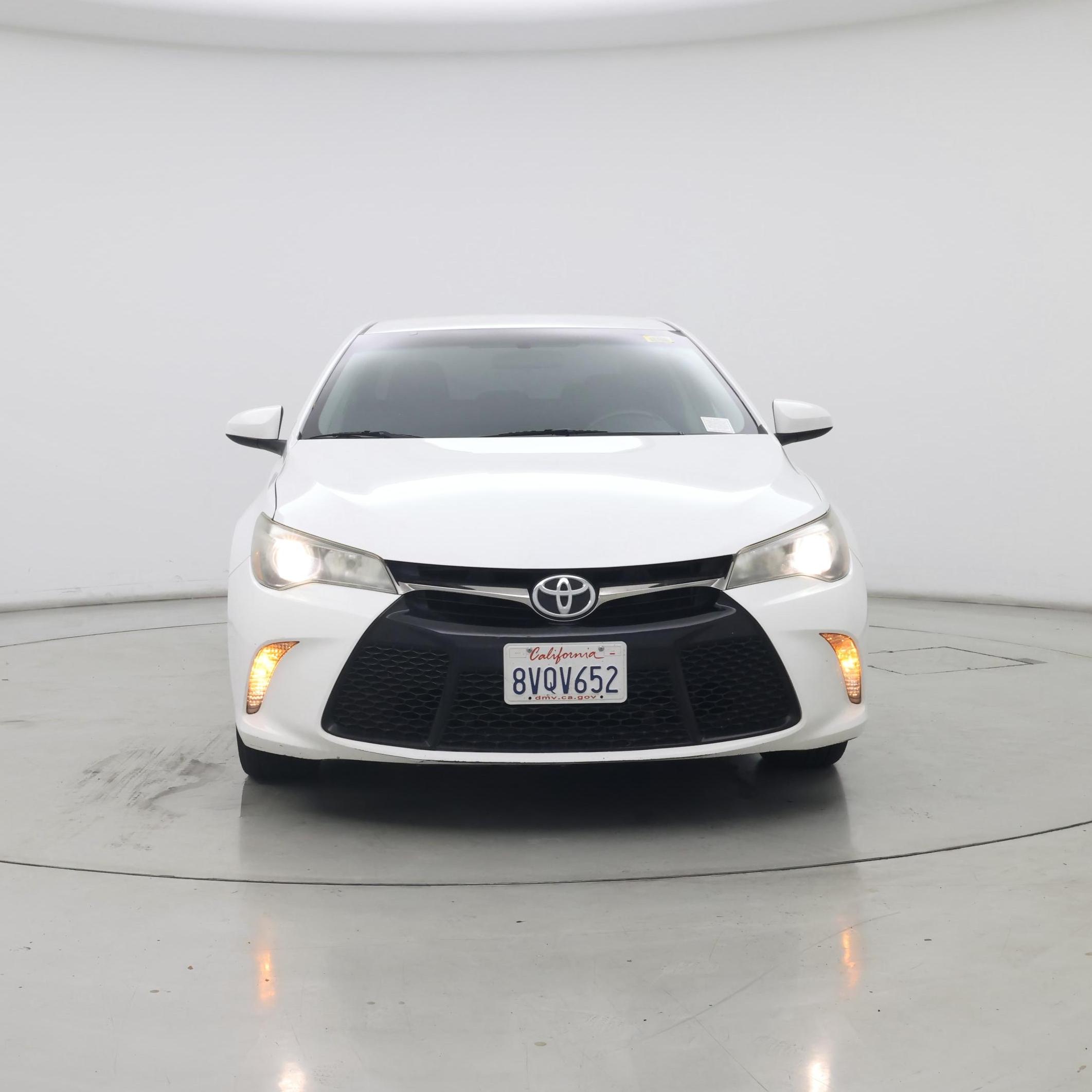 Thumbnail: 2016 Toyota Camry - 5