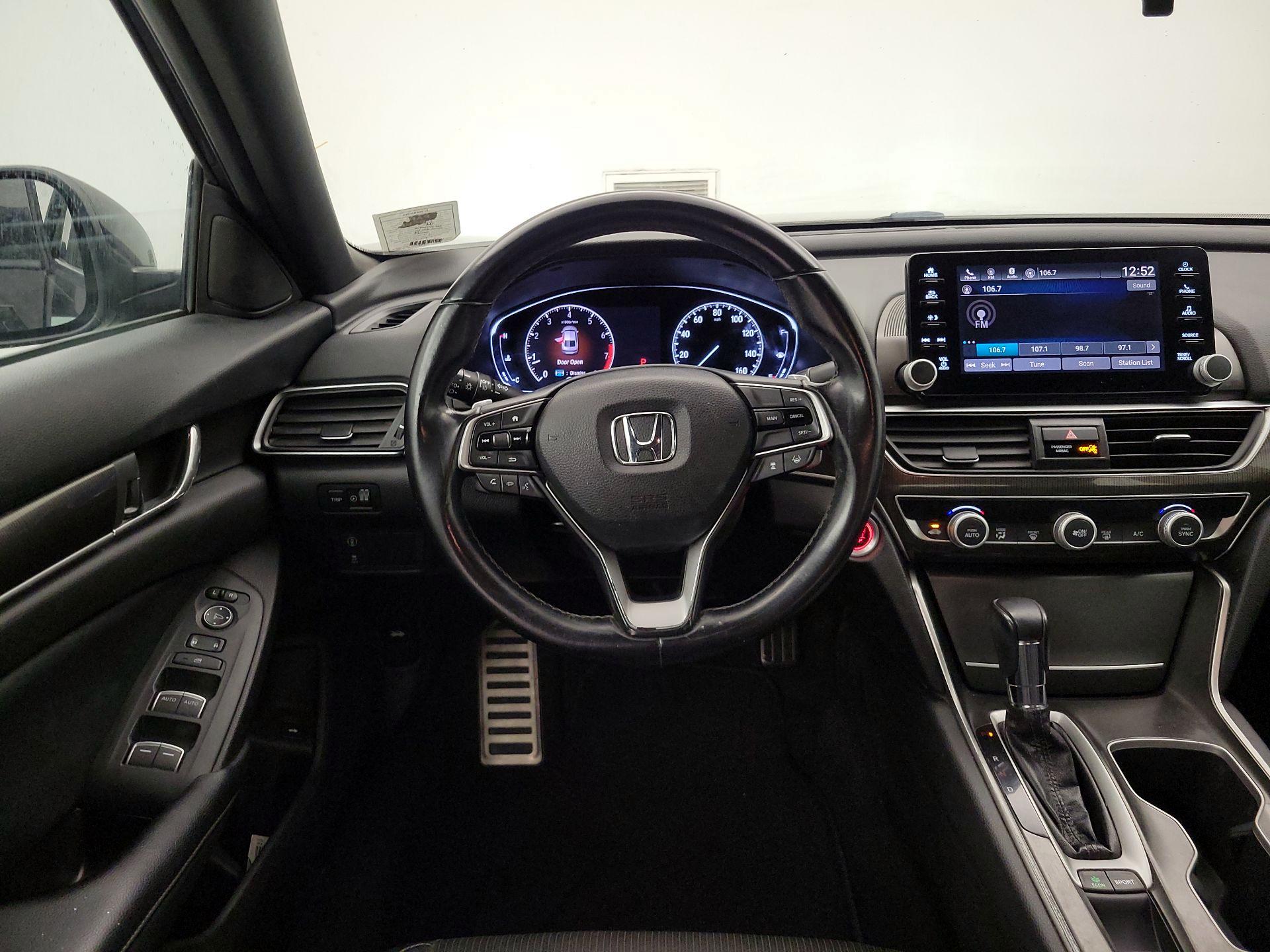 Thumbnail: 2018 Honda Accord - 10
