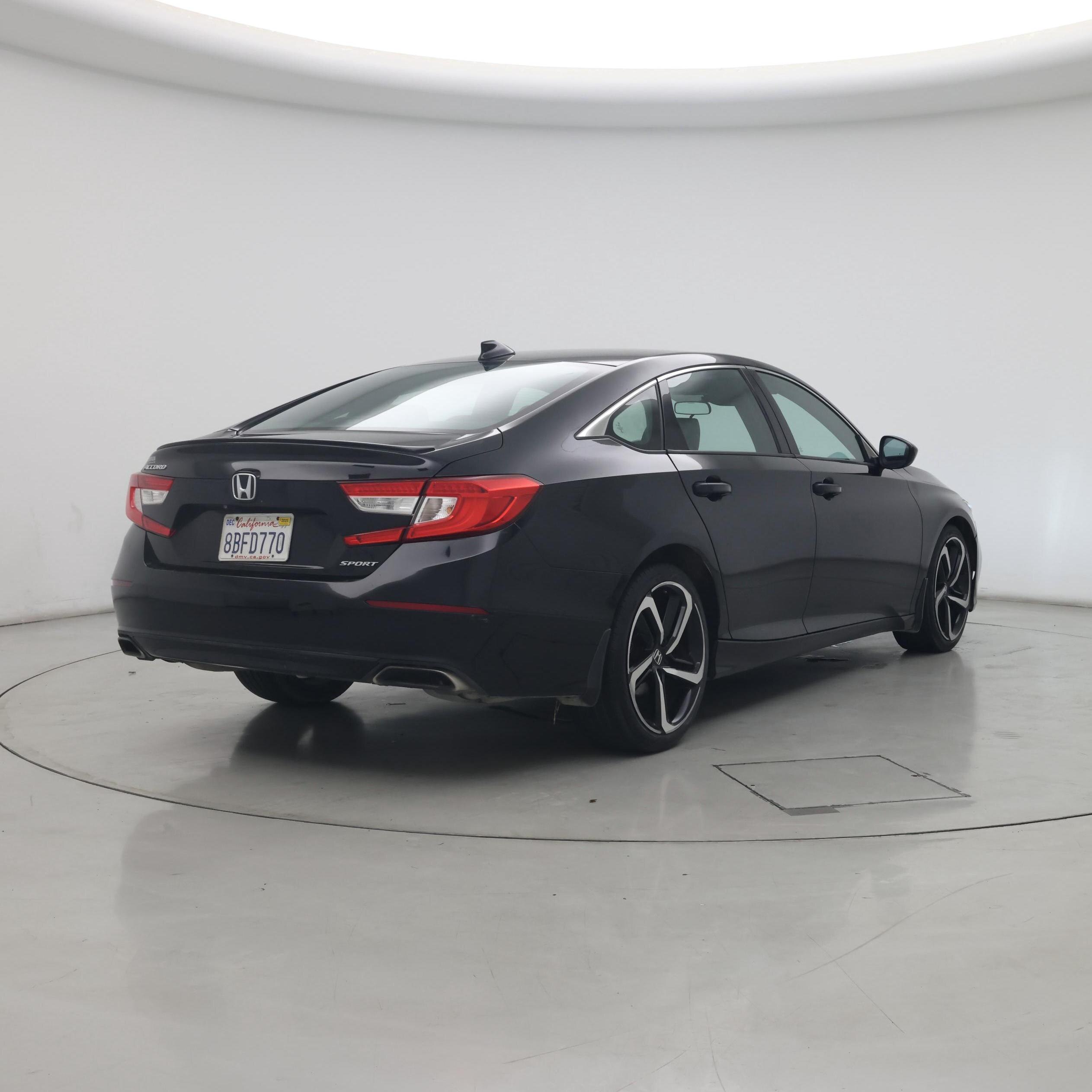 Thumbnail: 2018 Honda Accord - 8