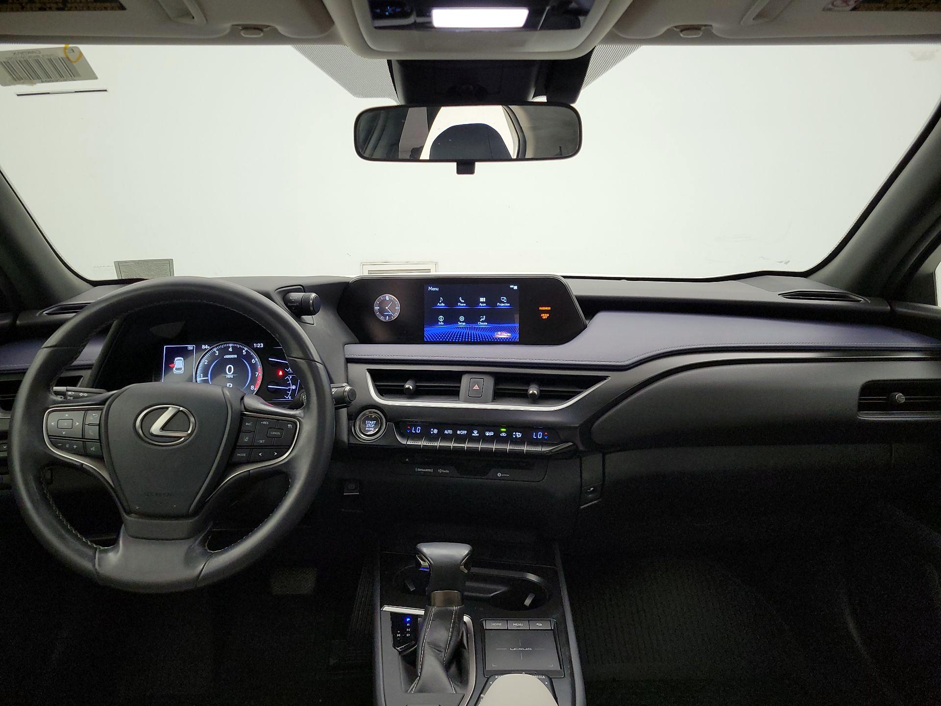 Thumbnail: 2019 Lexus UX - 9