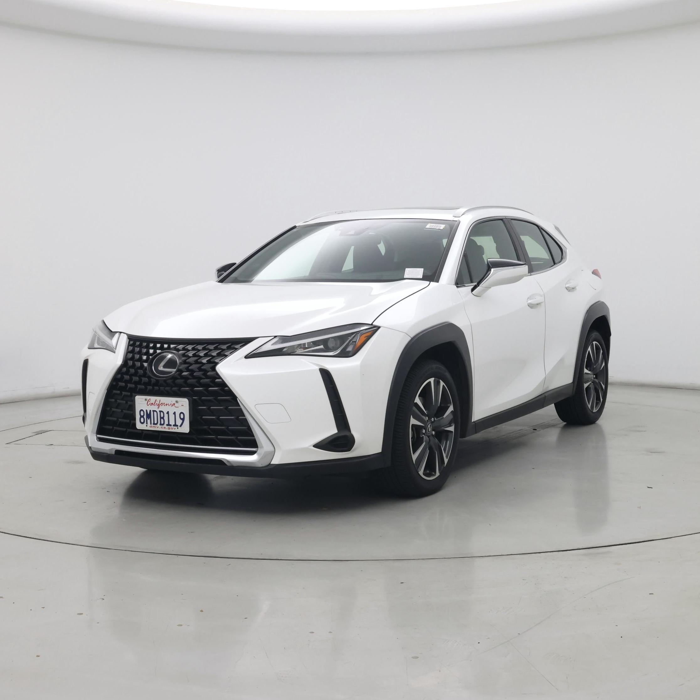 Thumbnail: 2019 Lexus UX - 4