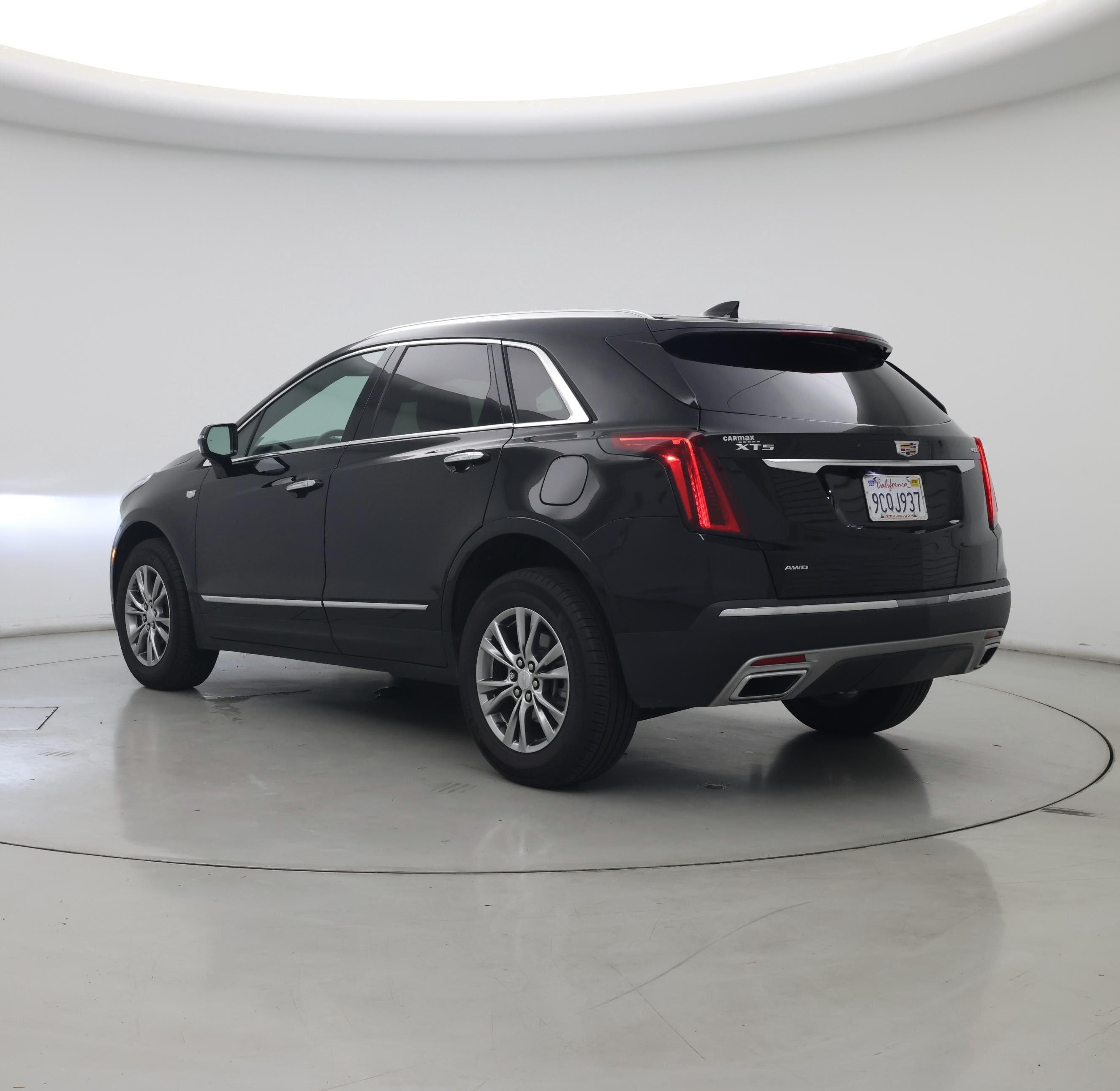 Thumbnail: 2022 Cadillac XT5 - 2