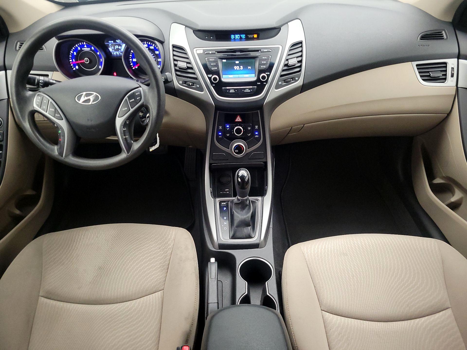 Thumbnail: 2015 Hyundai Elantra - 9