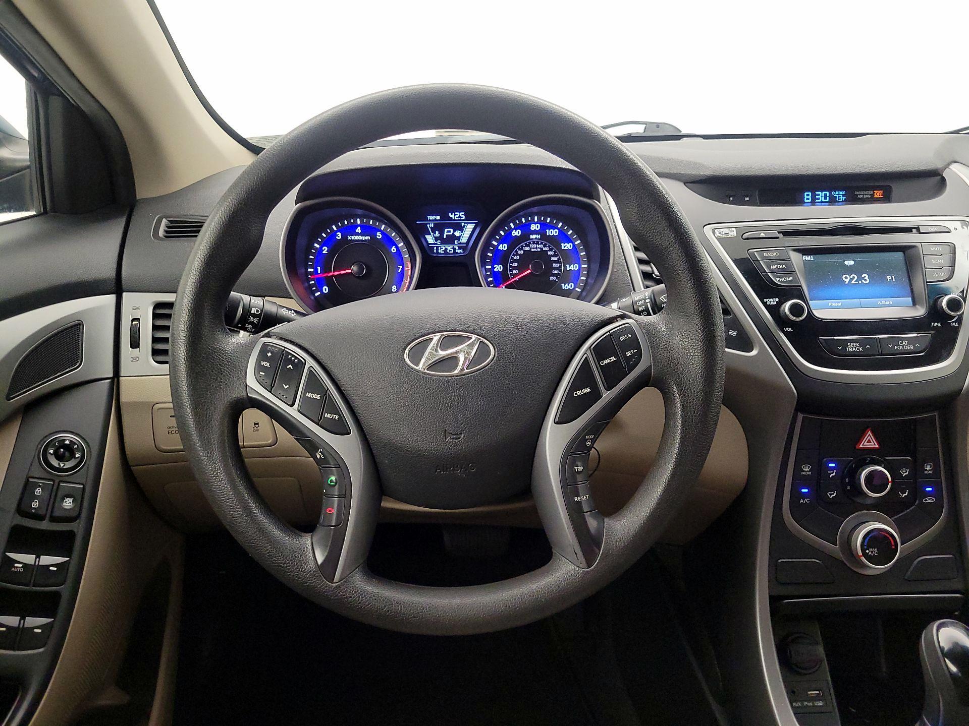 Thumbnail: 2015 Hyundai Elantra - 10