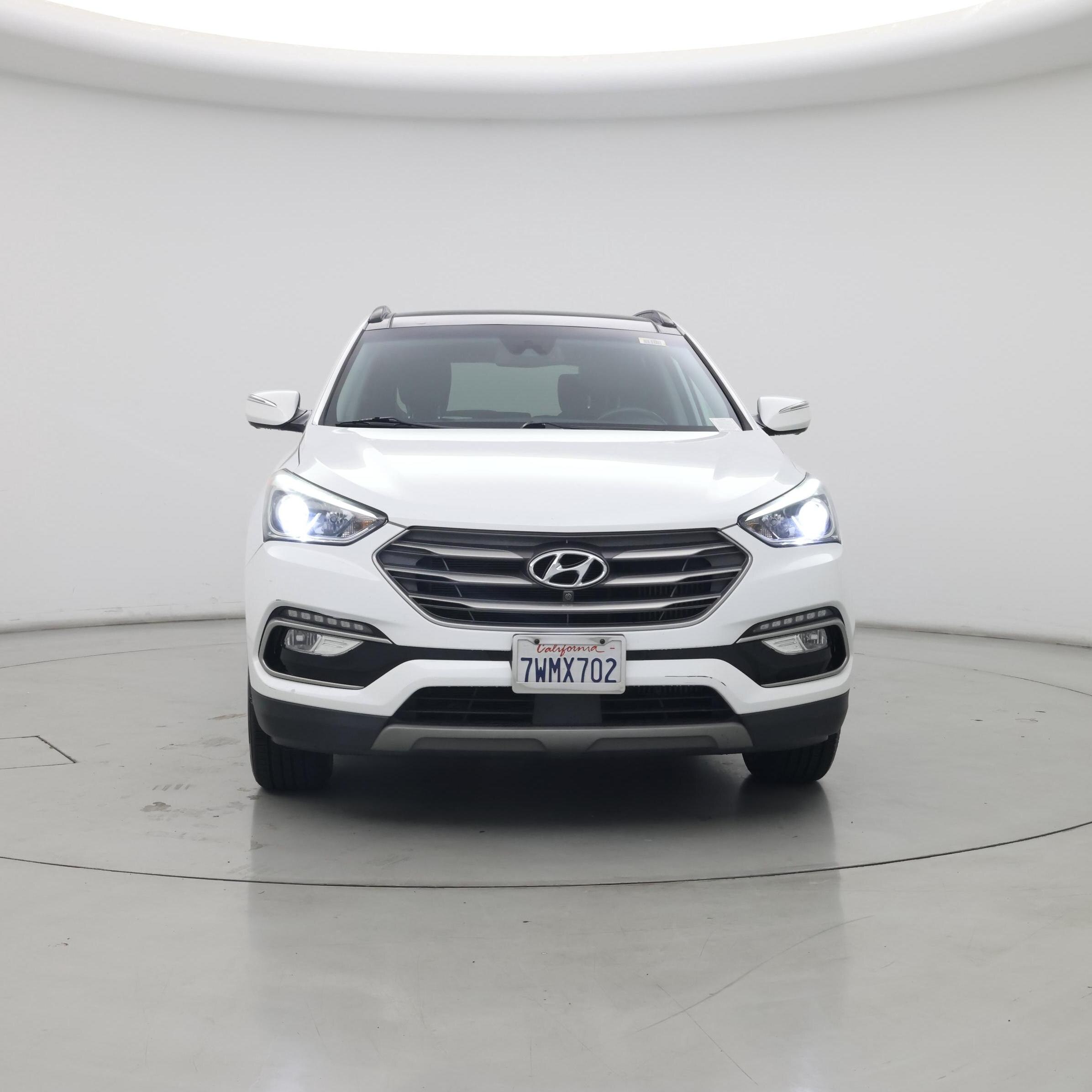 Thumbnail: 2017 Hyundai Santa Fe - 5