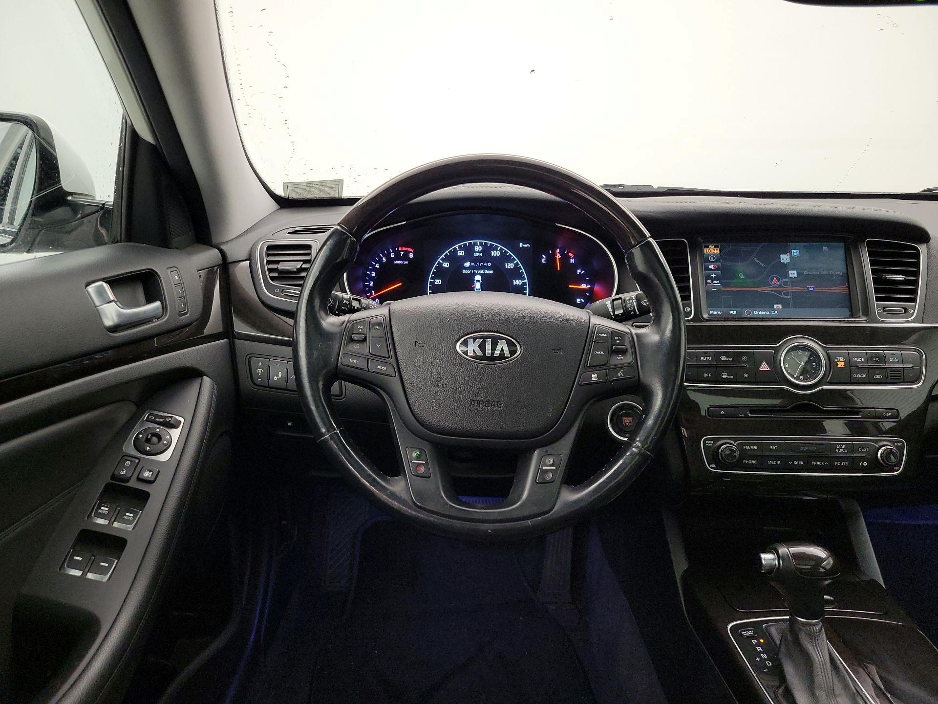 Thumbnail: 2016 Kia Cadenza - 10