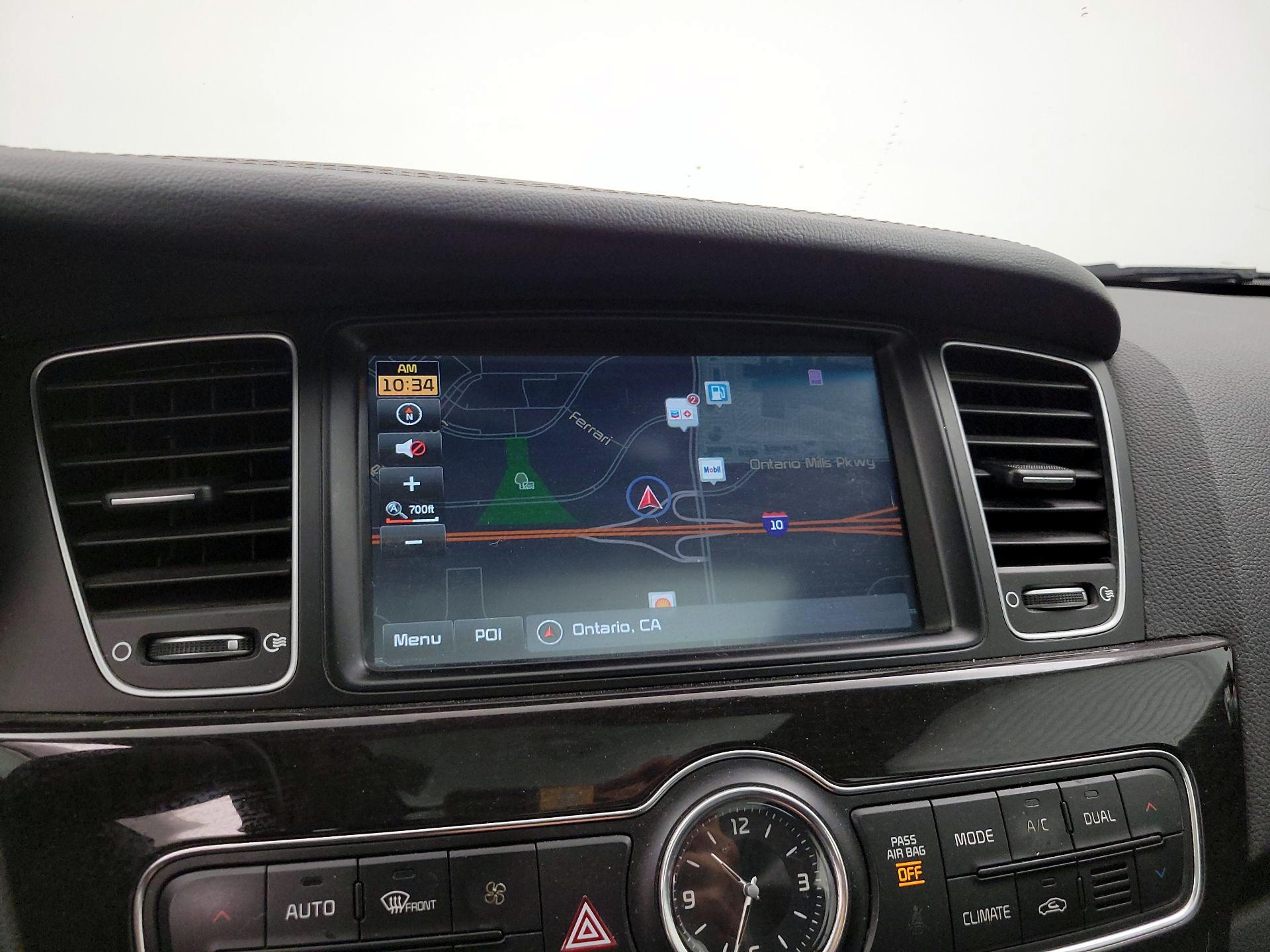 Thumbnail: 2016 Kia Cadenza - 14
