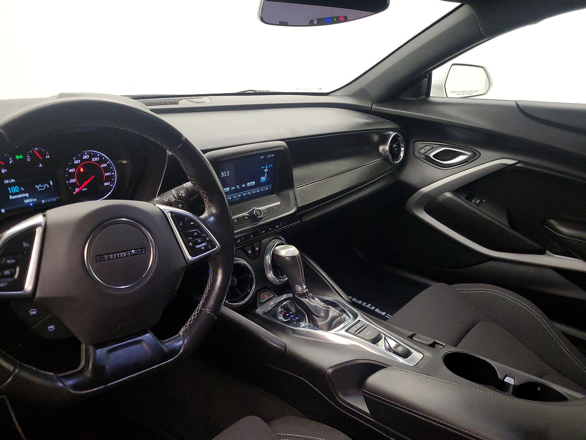 Thumbnail: 2018 Chevrolet Camaro - 9