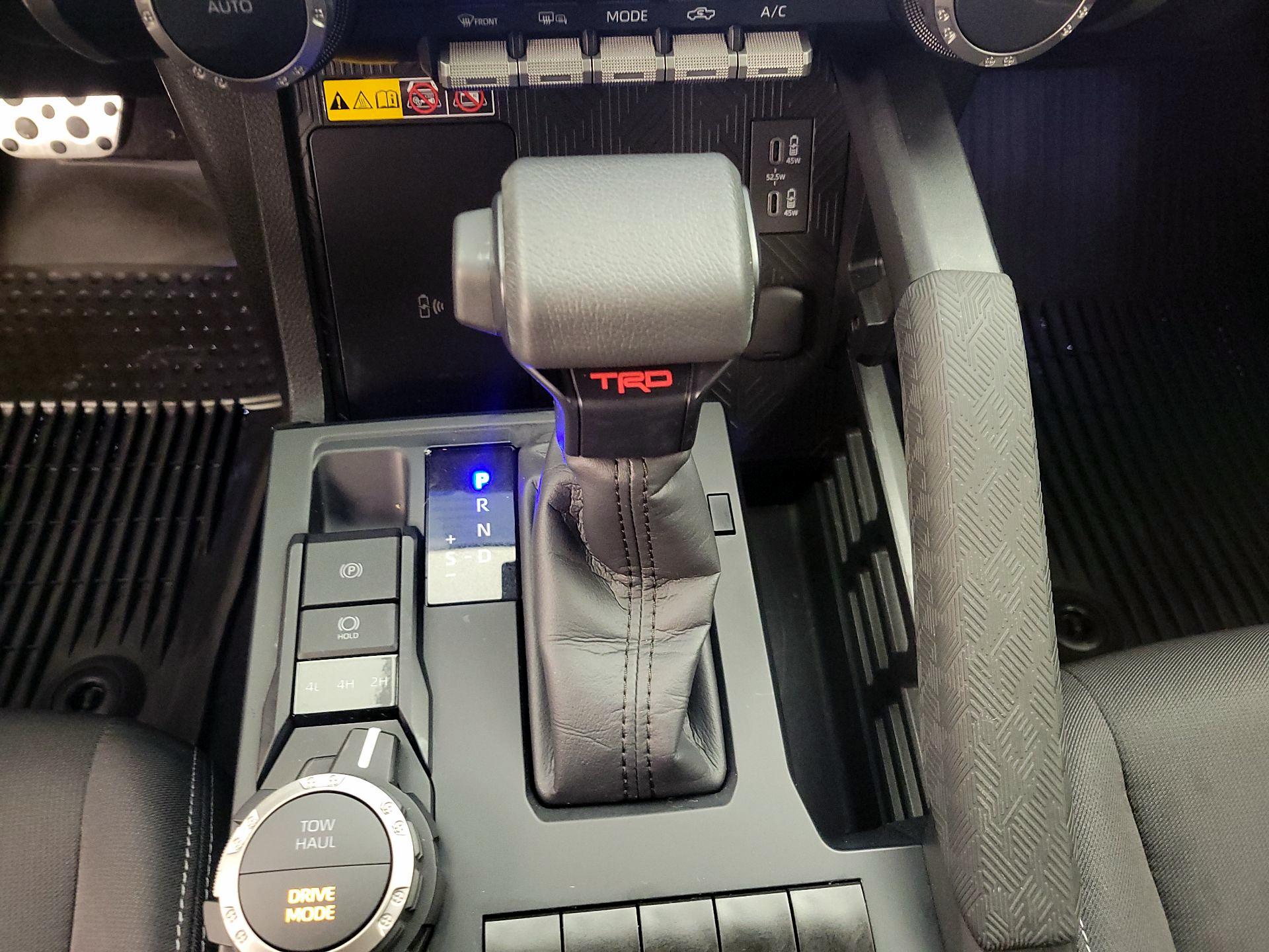 Thumbnail: 2024 Toyota Tacoma - 17
