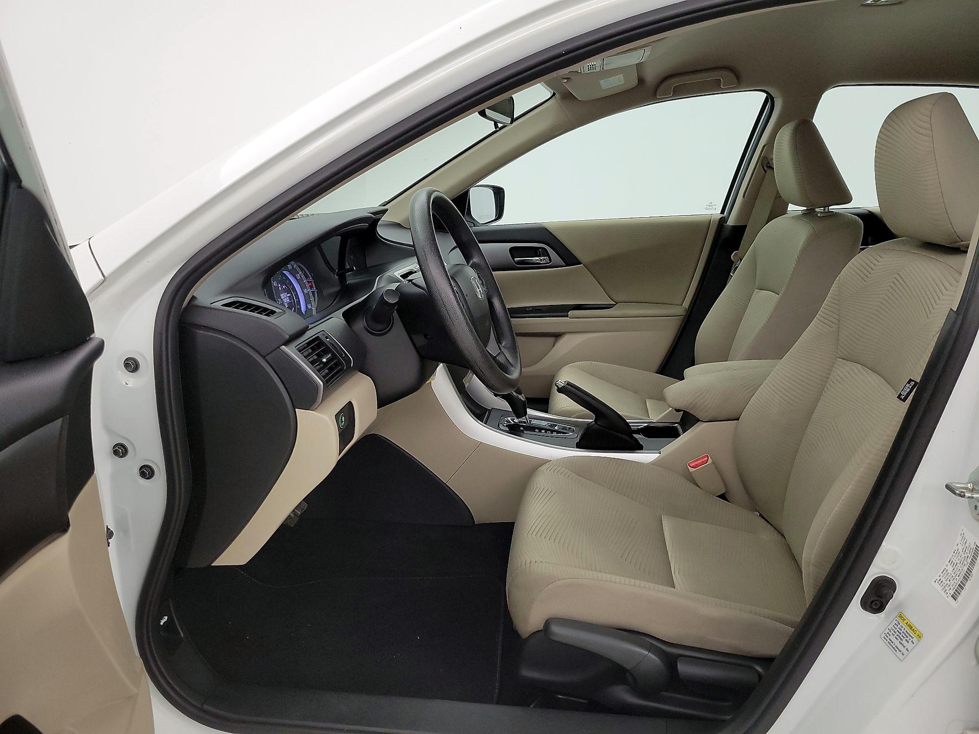 Thumbnail: 2015 Honda Accord - 11
