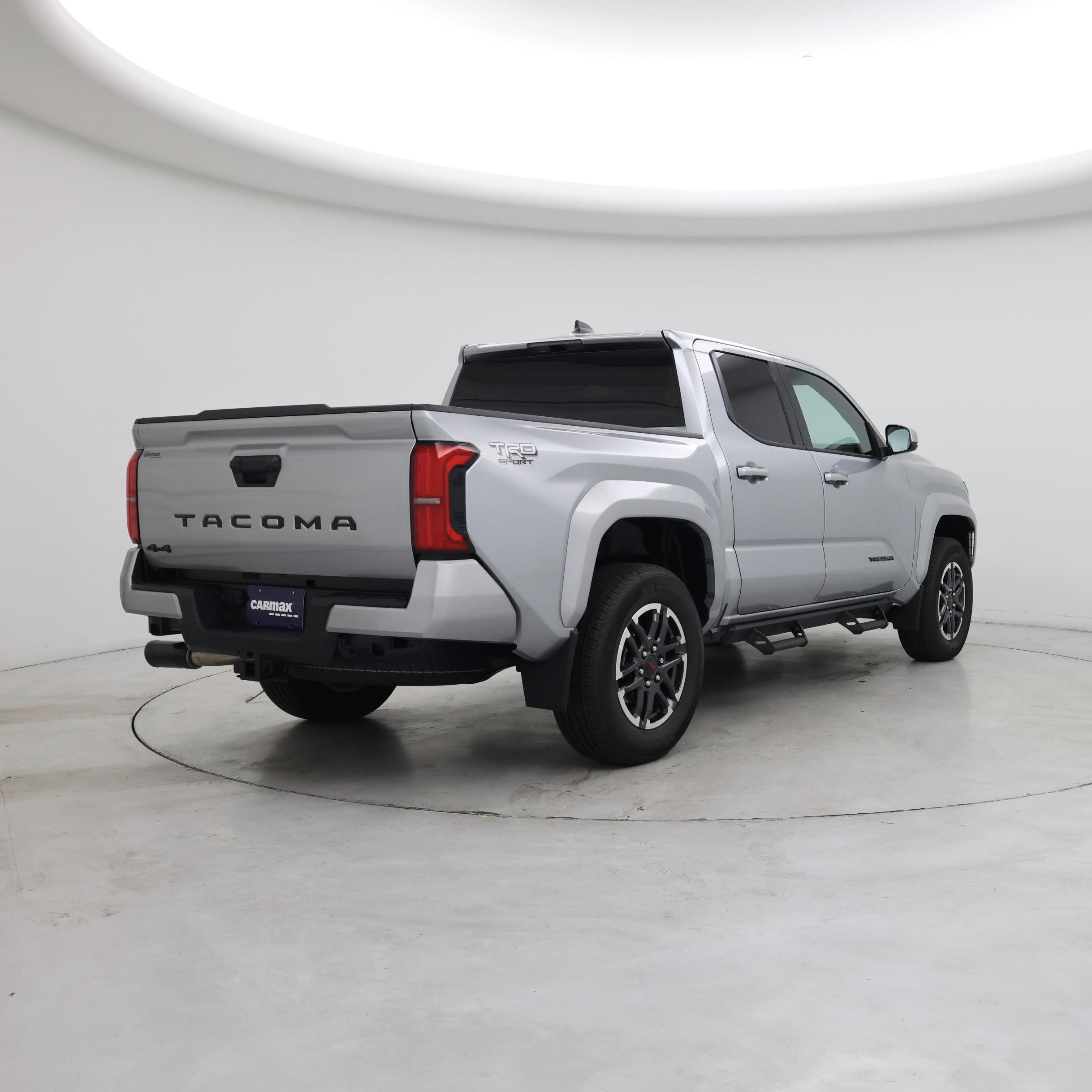 Thumbnail: 2024 Toyota Tacoma - 8