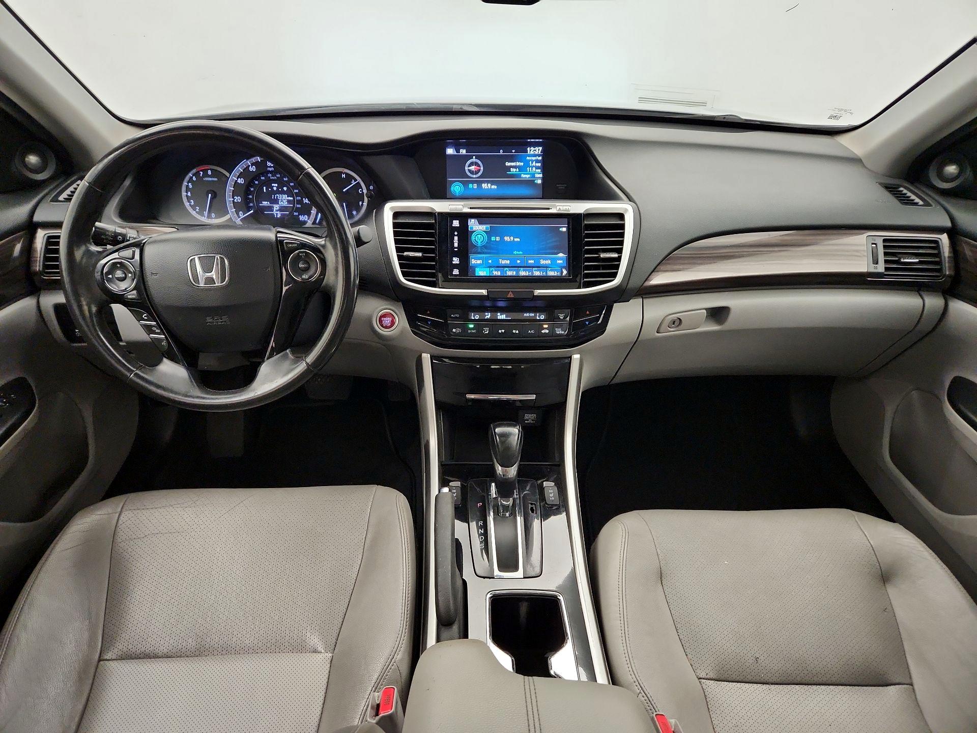 Thumbnail: 2016 Honda Accord - 9