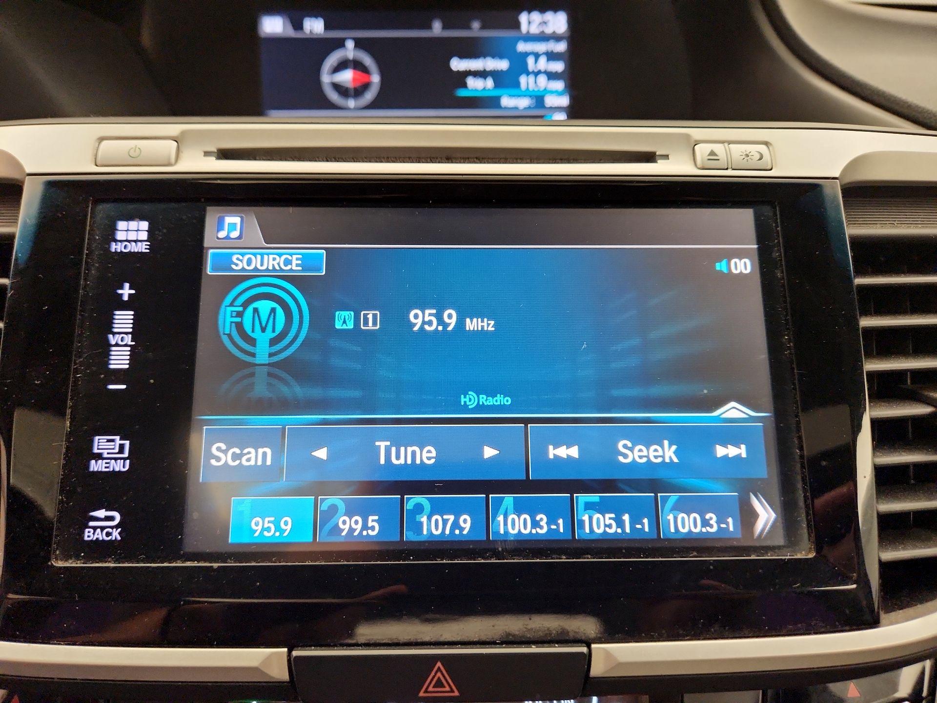 Thumbnail: 2016 Honda Accord - 15