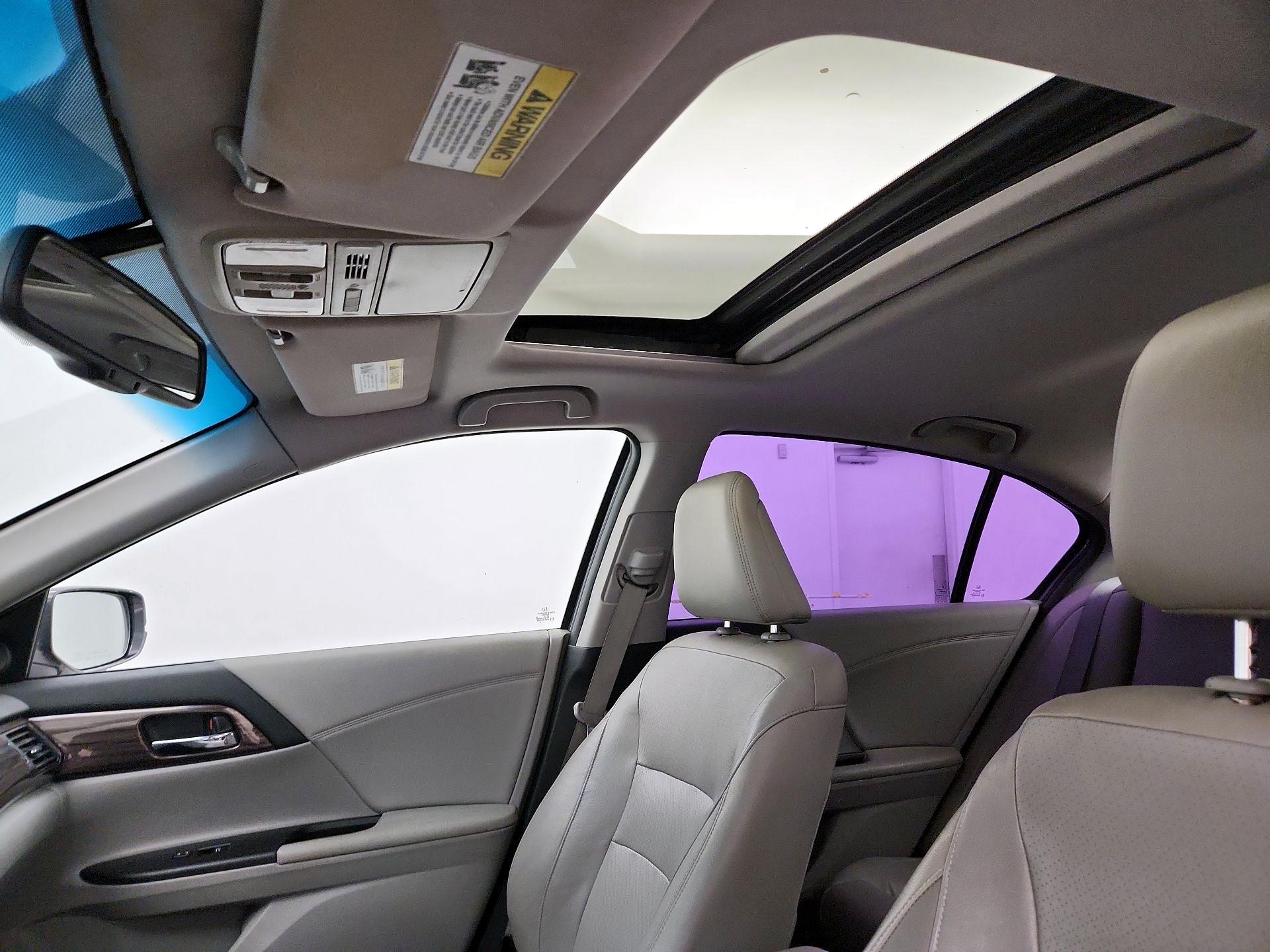 Thumbnail: 2016 Honda Accord - 18