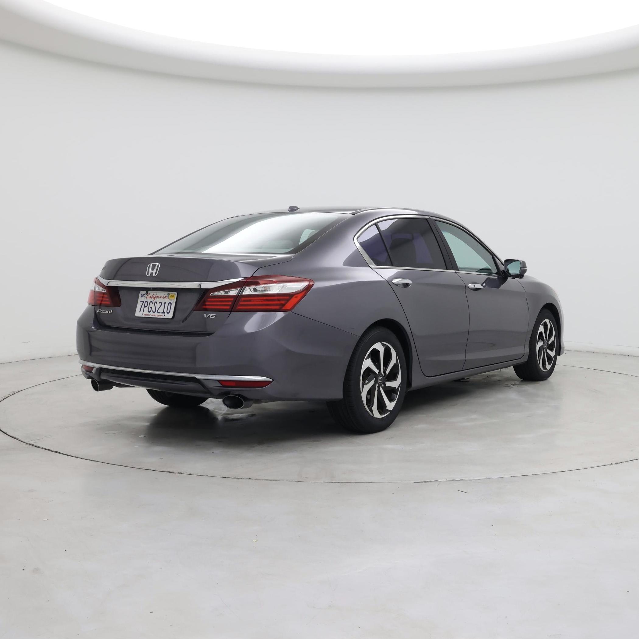 Thumbnail: 2016 Honda Accord - 8