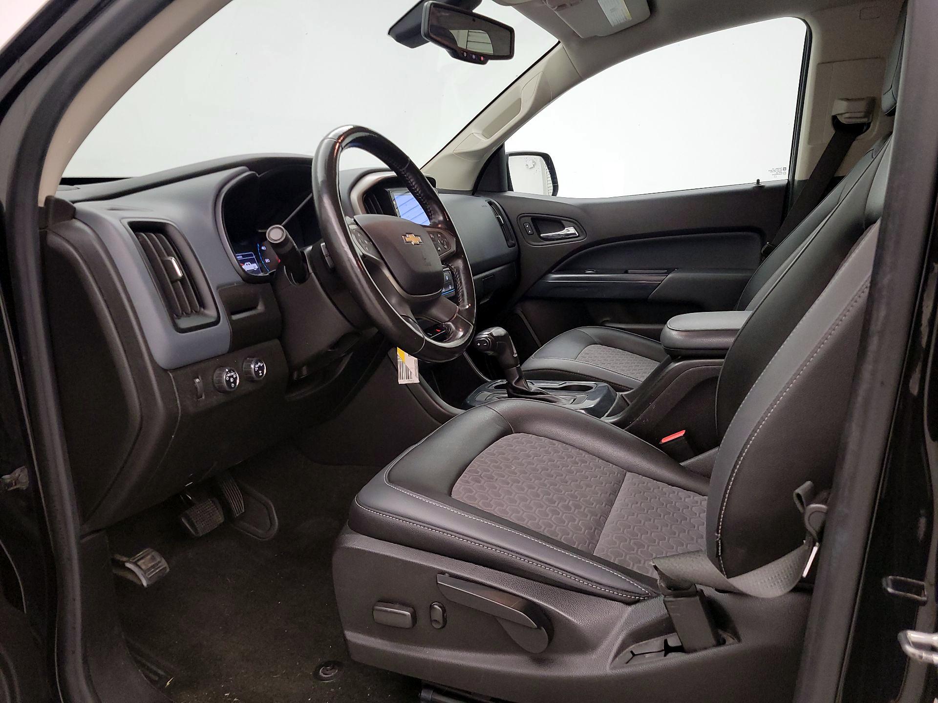 Thumbnail: 2017 Chevrolet Colorado - 11