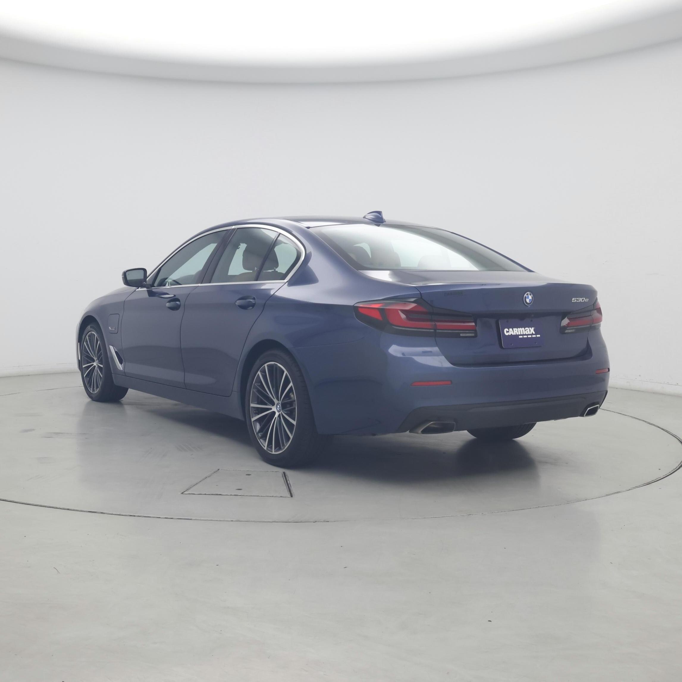 Thumbnail: 2022 BMW 5 Series - 2
