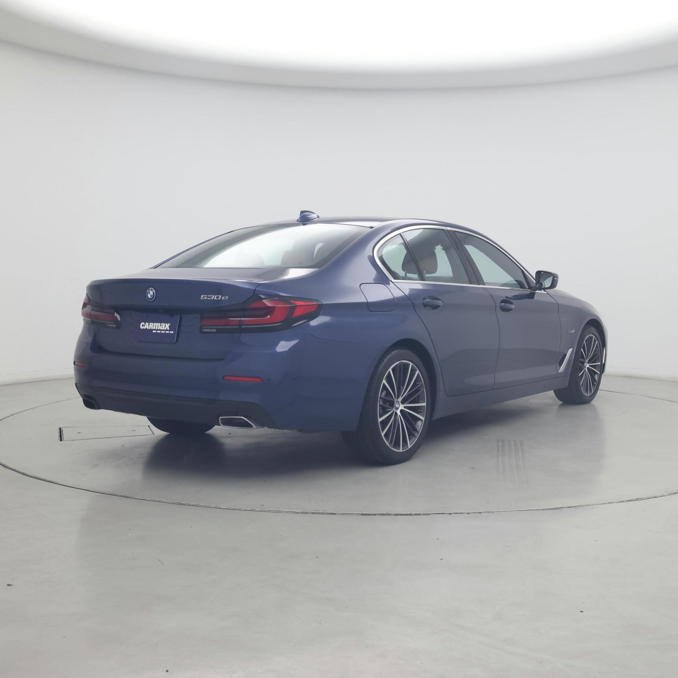 Thumbnail: 2022 BMW 5 Series - 8