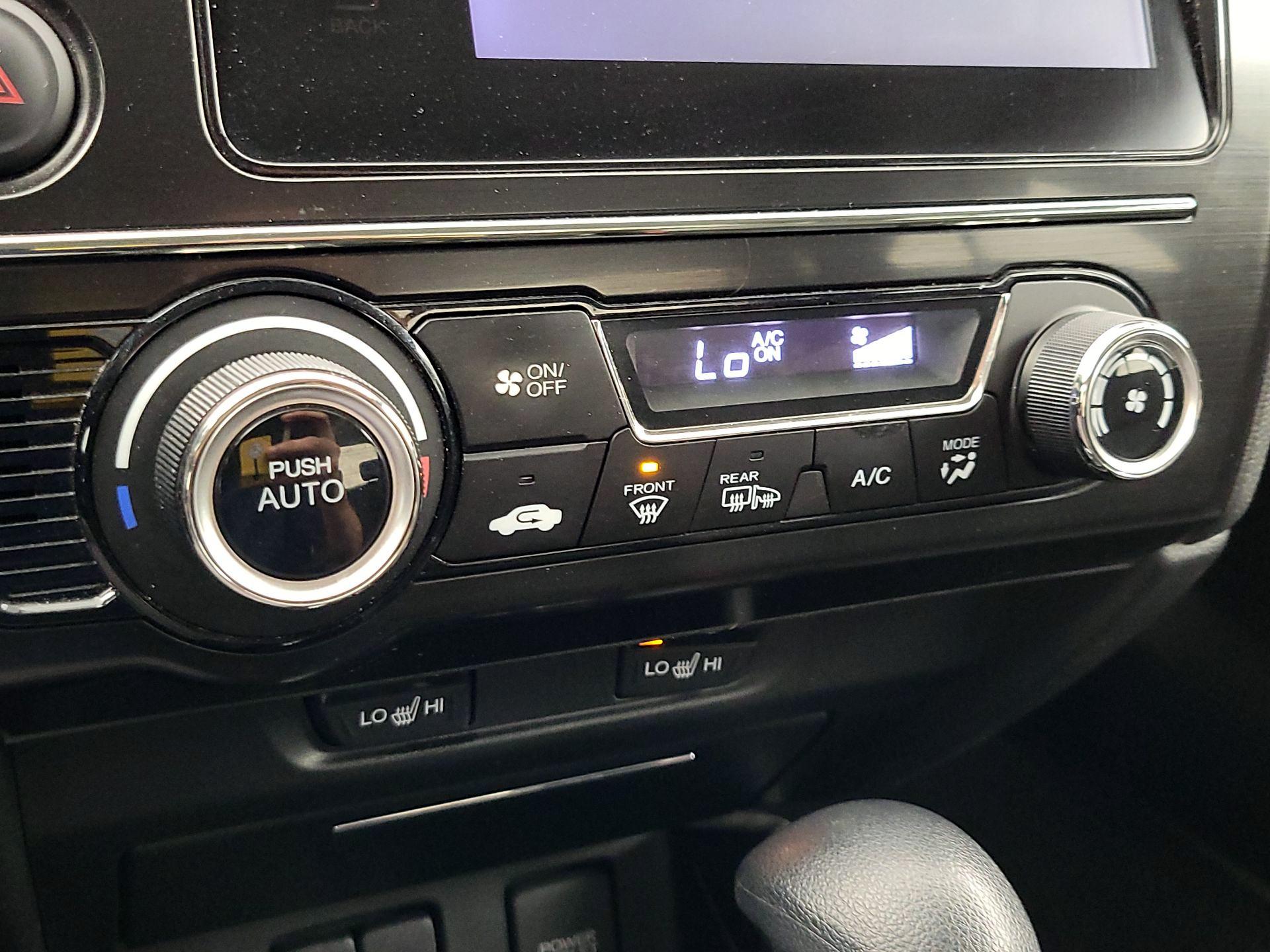 Thumbnail: 2015 Honda Civic - 16