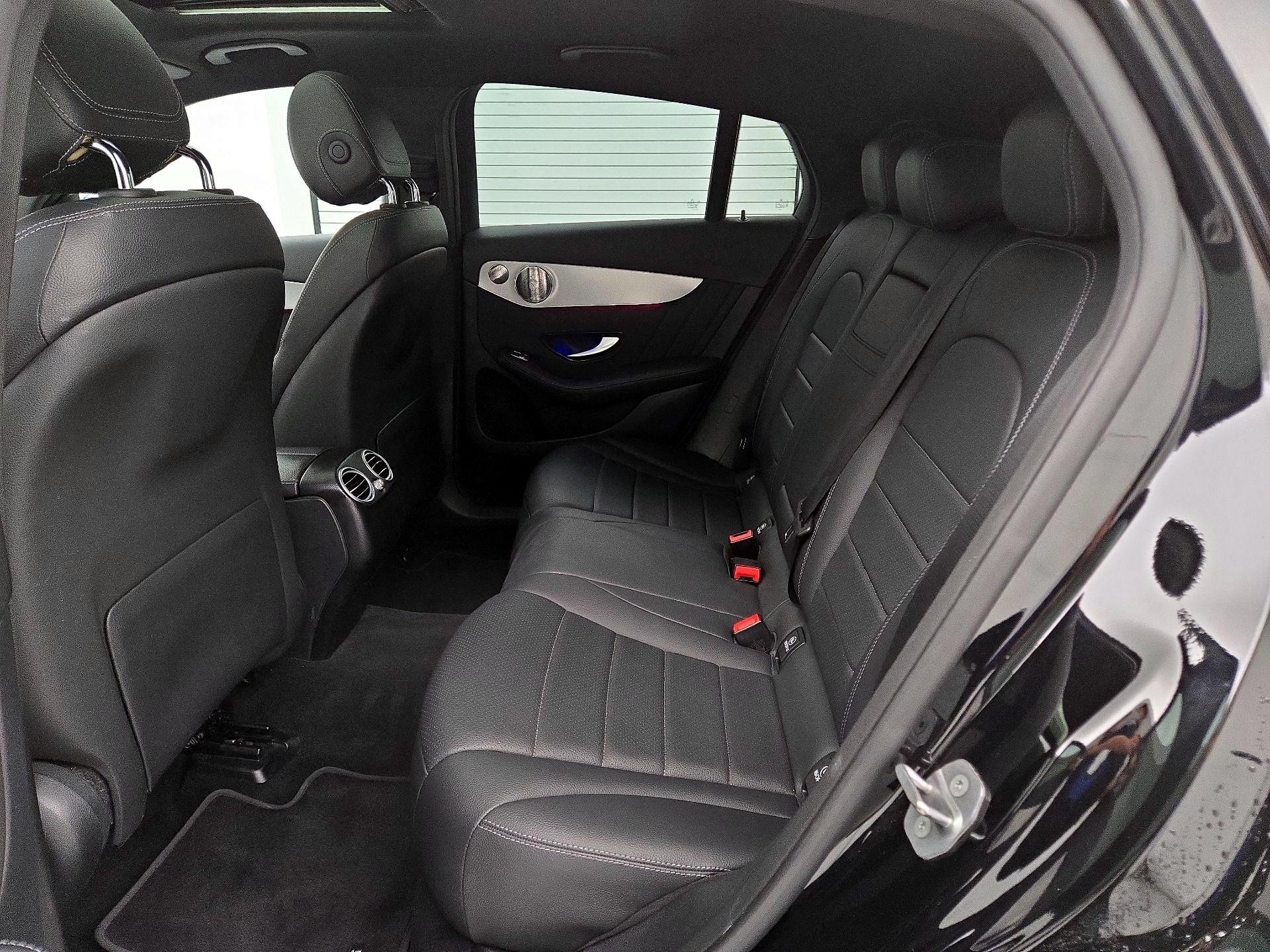 Thumbnail: 2021 Mercedes-Benz GLC - 20