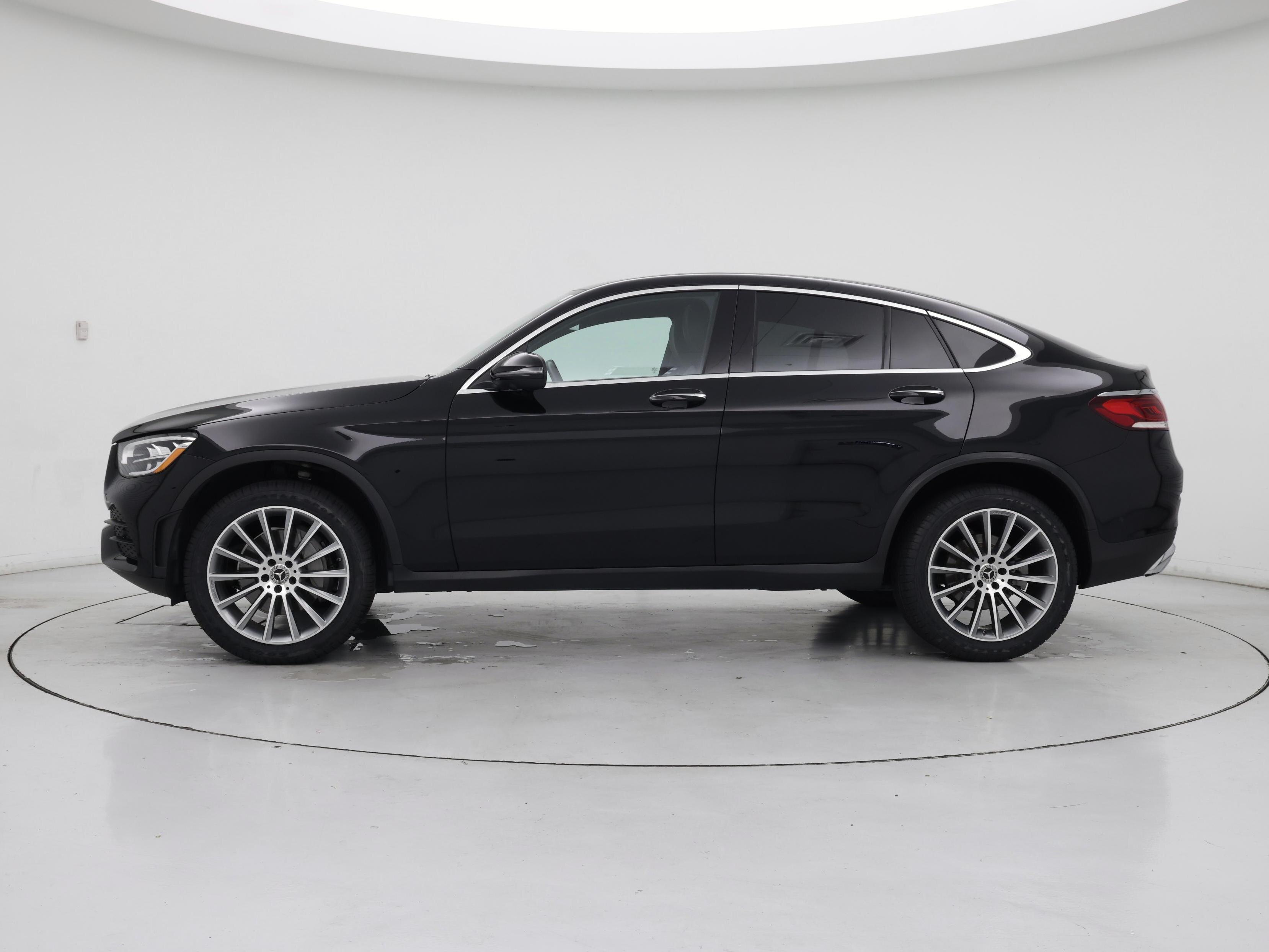 Thumbnail: 2021 Mercedes-Benz GLC - 3