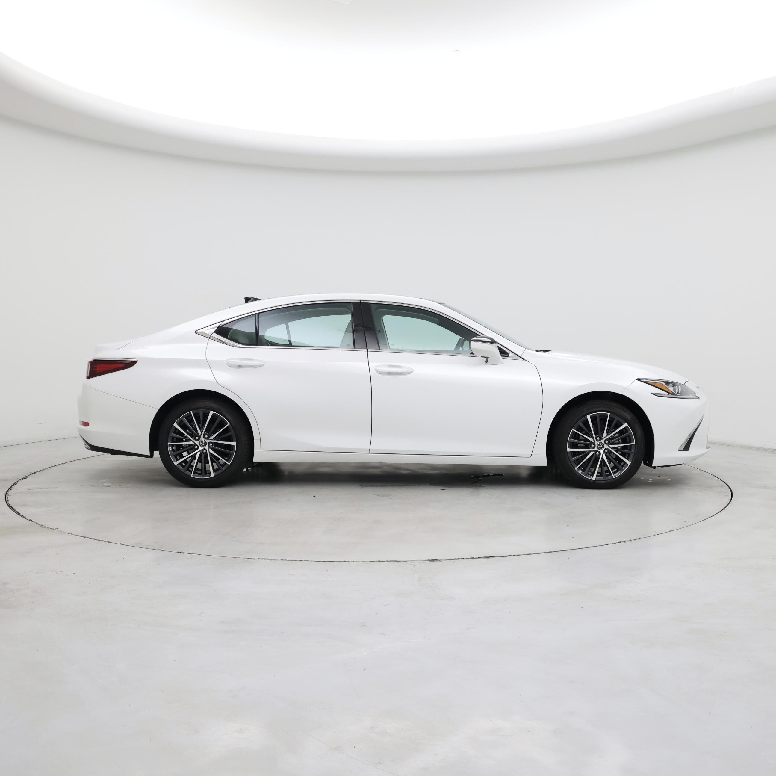 Thumbnail: 2025 Lexus ES - 7