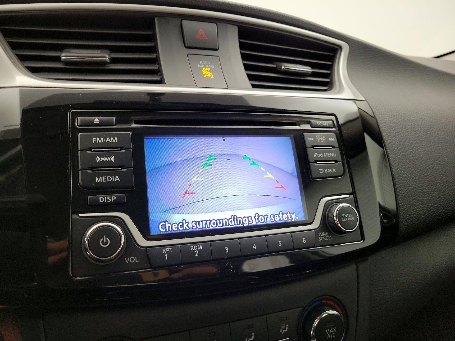 Thumbnail: 2017 Nissan Sentra - 14