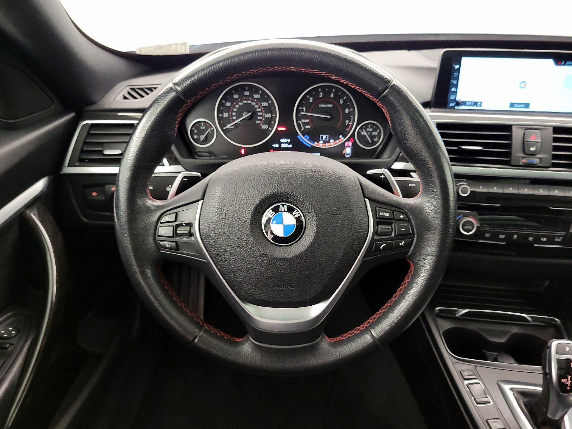 Thumbnail: 2017 BMW 3 Series - 10