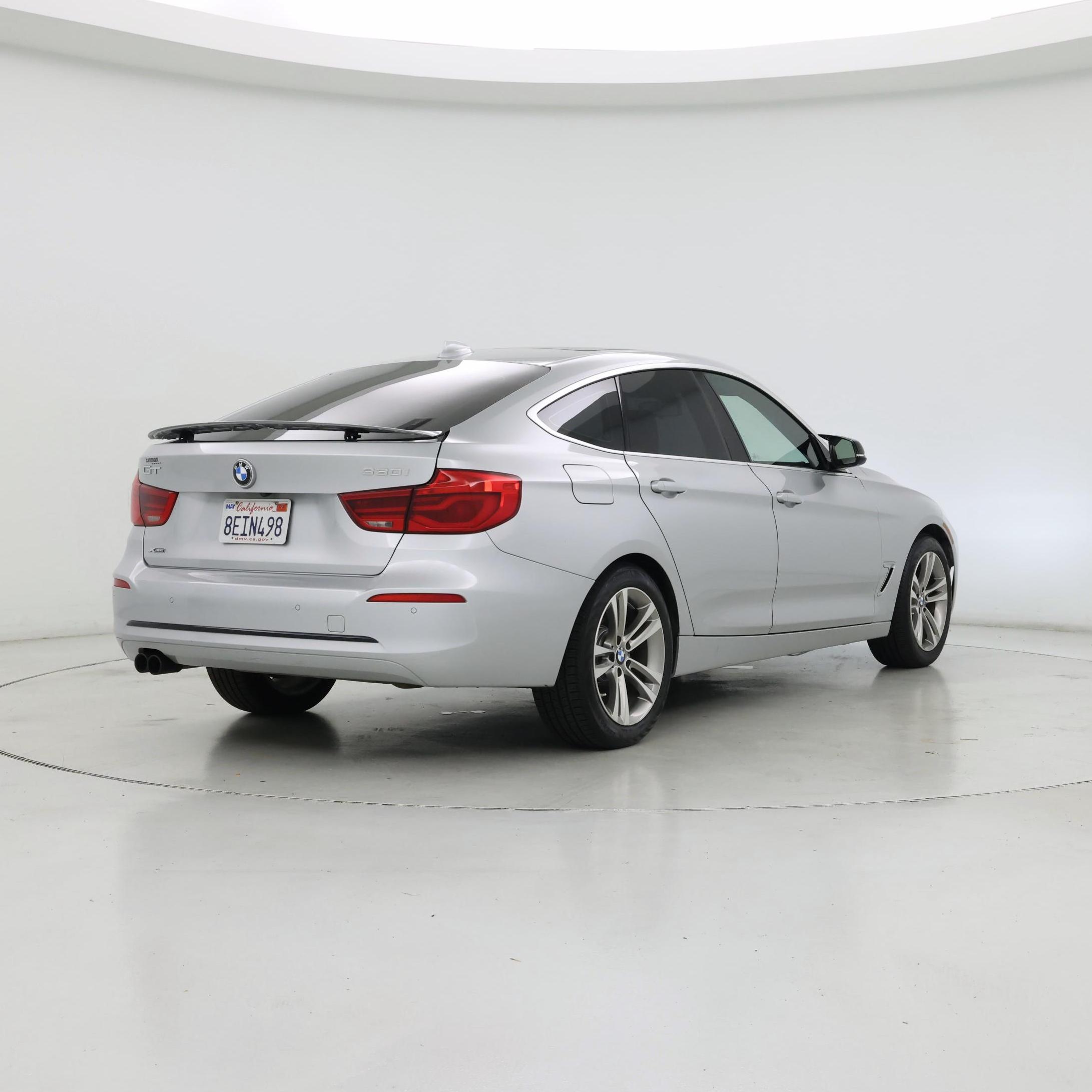 Thumbnail: 2017 BMW 3 Series - 8