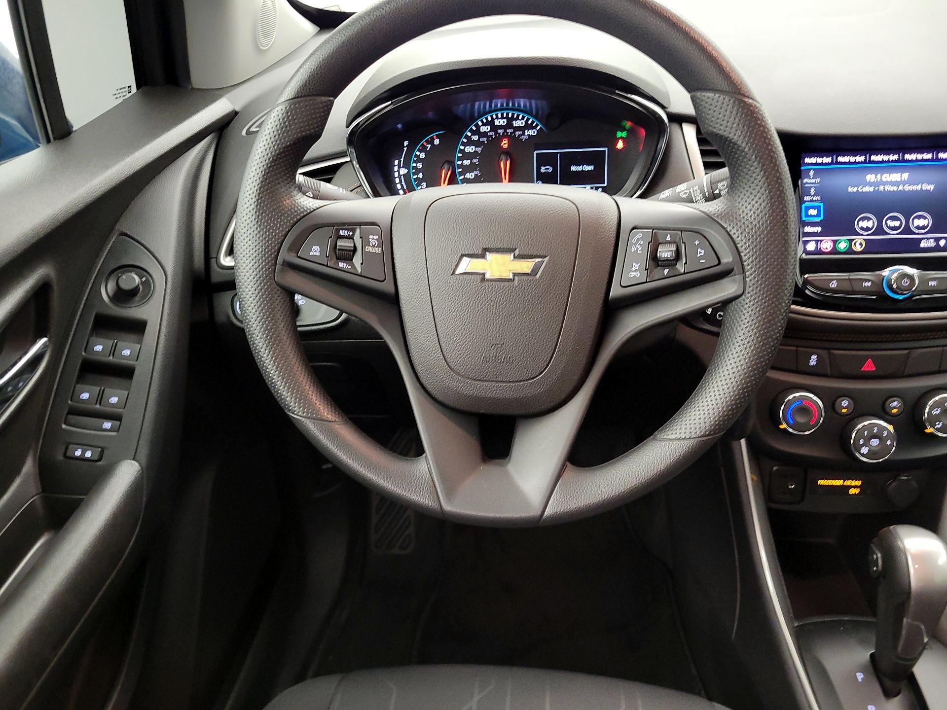Thumbnail: 2019 Chevrolet Trax - 10