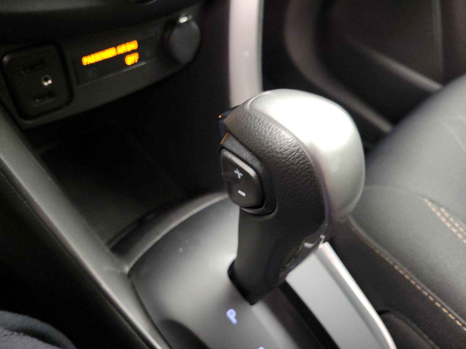 Thumbnail: 2019 Chevrolet Trax - 17