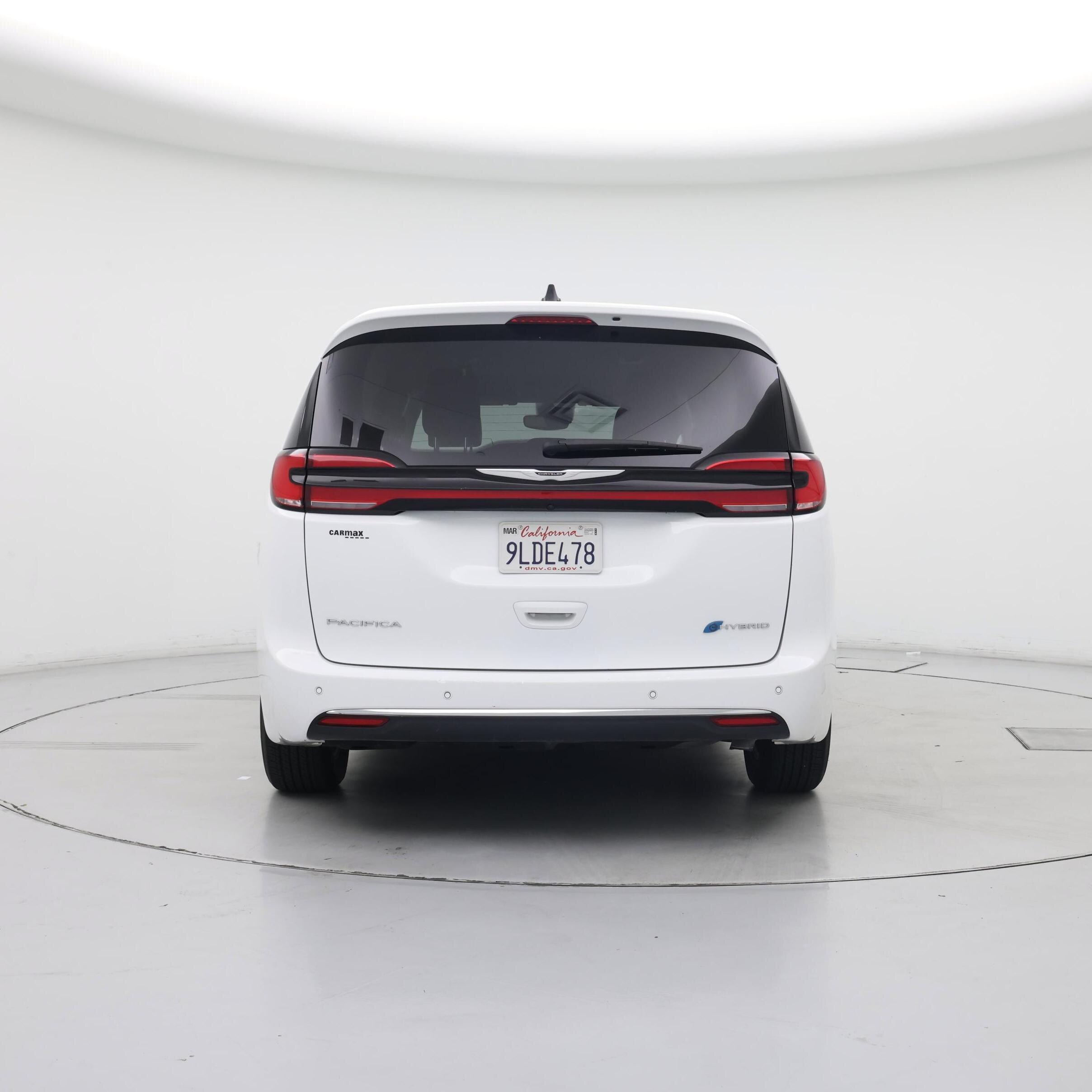 Thumbnail: 2024 Chrysler Pacifica - 6