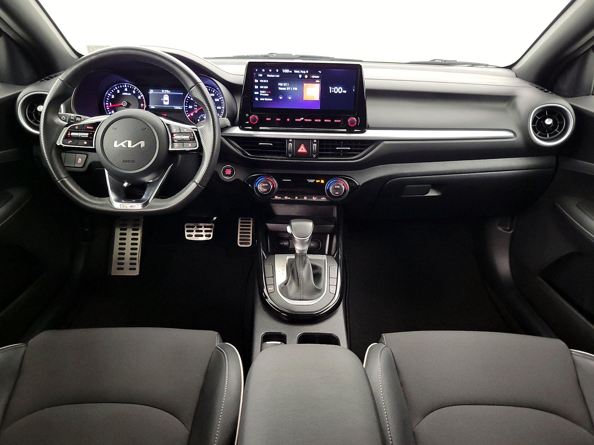 Thumbnail: 2024 Kia Forte - 9