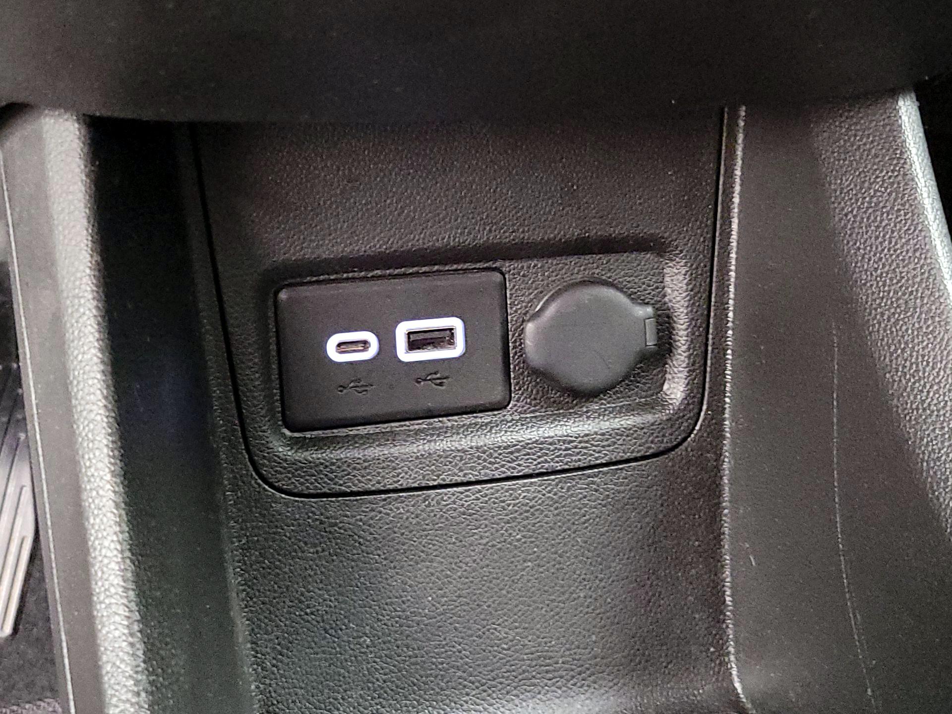 Thumbnail: 2020 Chevrolet Spark - 18