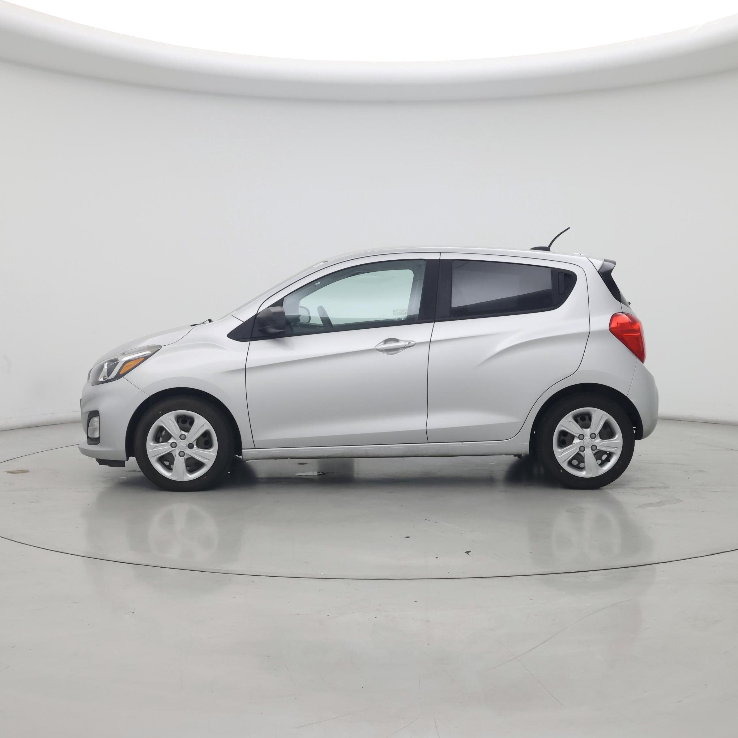 Thumbnail: 2020 Chevrolet Spark - 3
