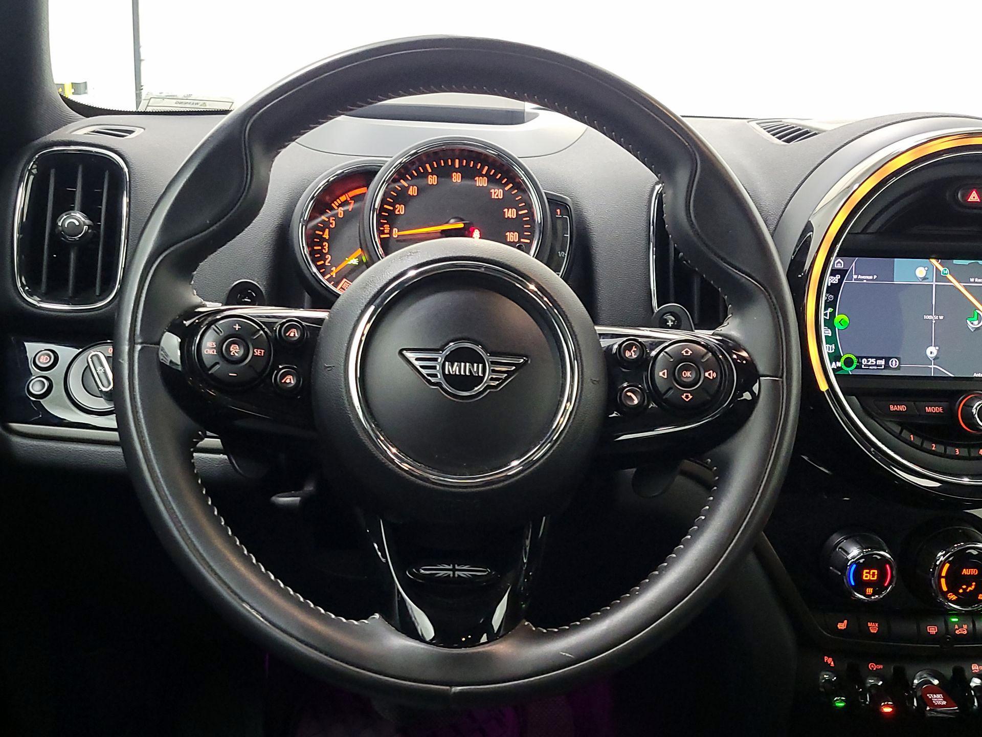 Thumbnail: 2019 MINI Cooper Countryman - 10