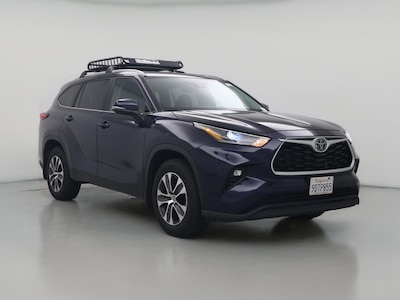 Blue 2023 Toyota Highlander XLE