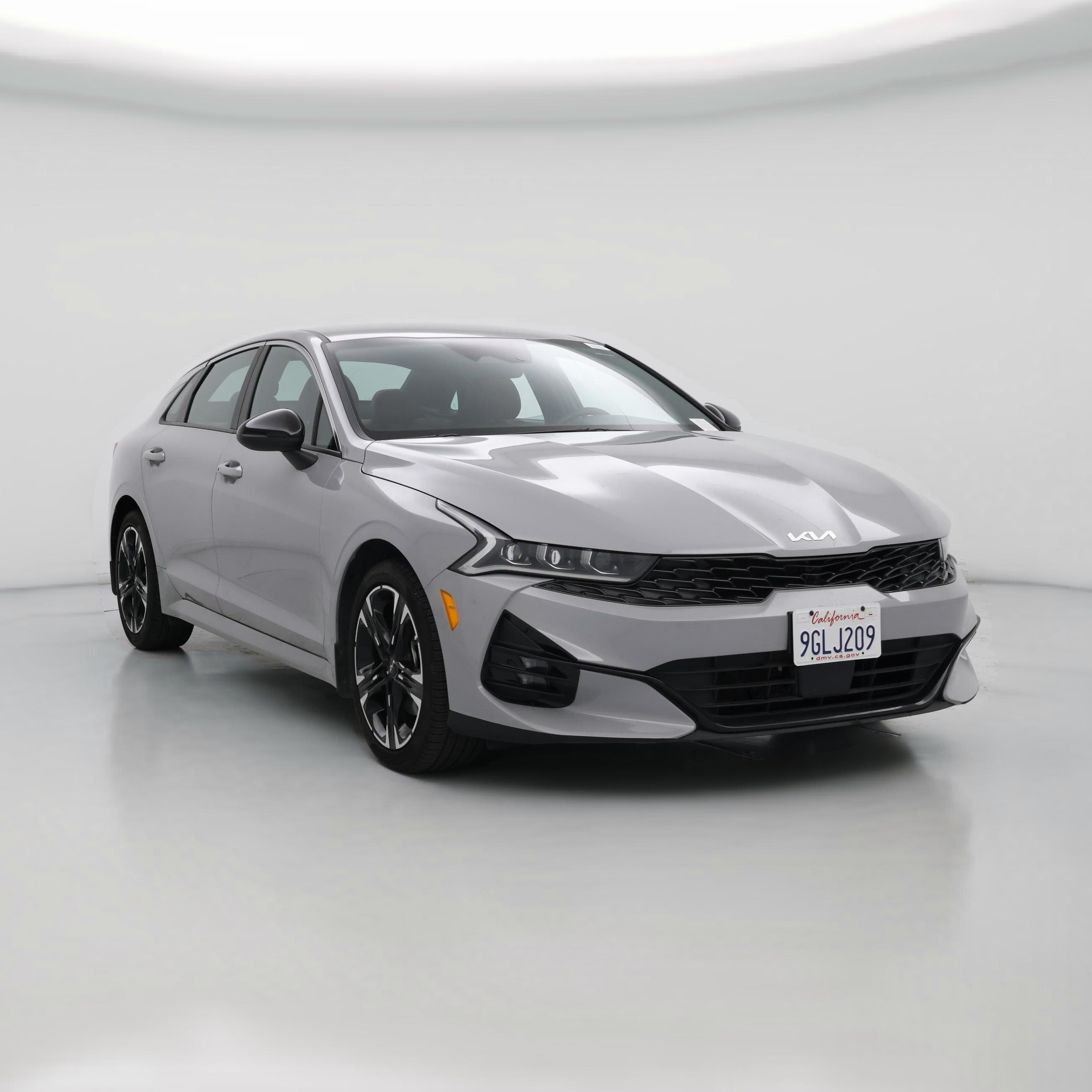 Thumbnail: 2023 Kia K5 - 1