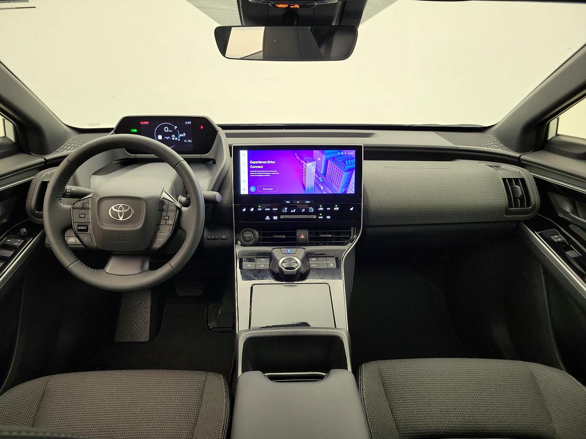 Thumbnail: 2024 Toyota bZ4X - 9