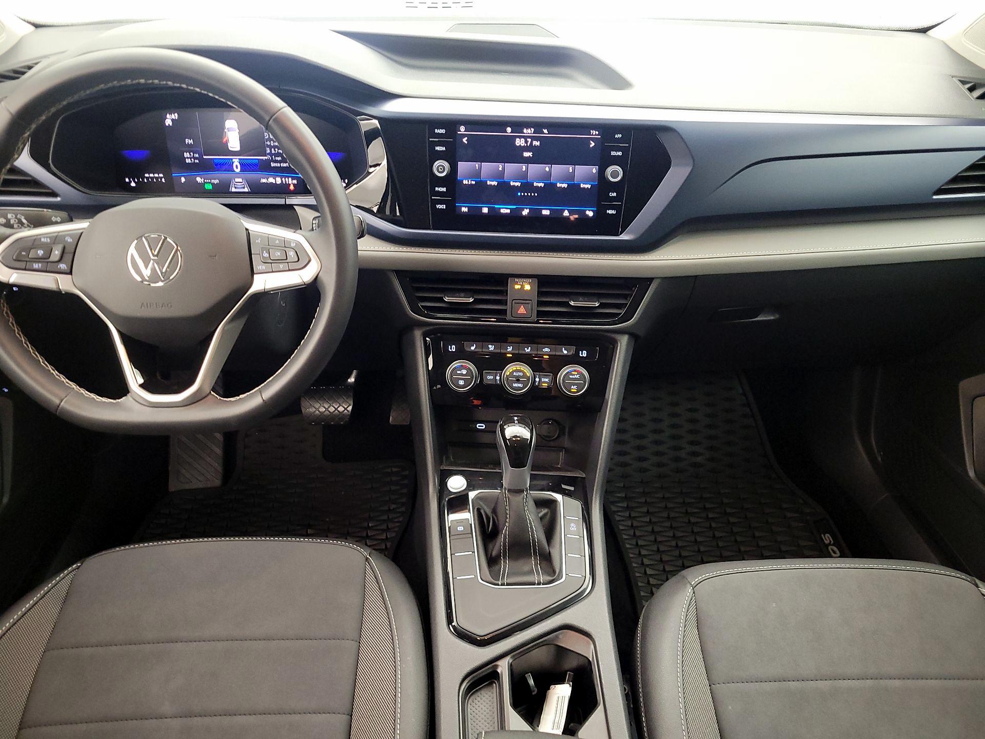 Thumbnail: 2024 Volkswagen Taos - 9