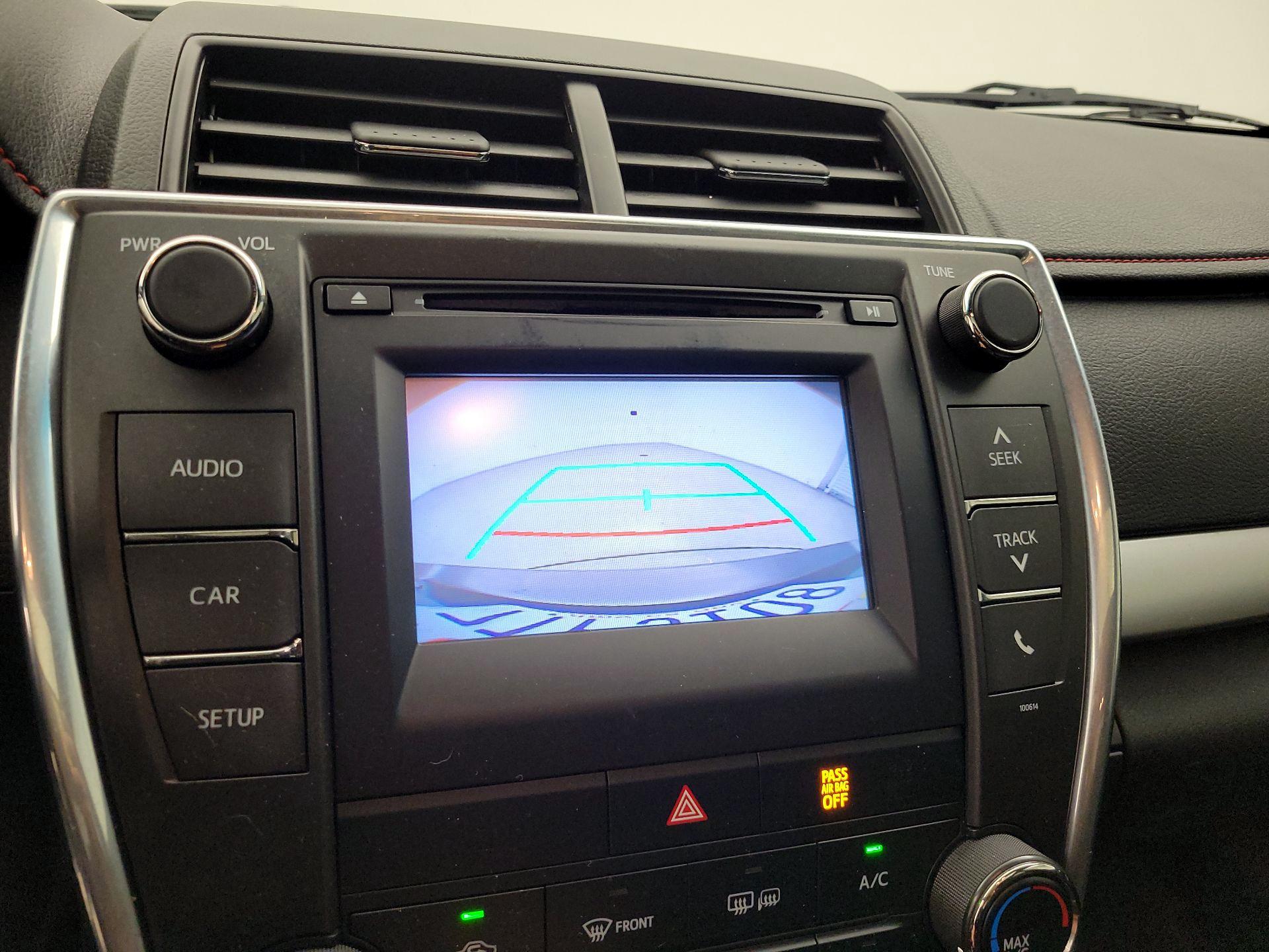 Thumbnail: 2017 Toyota Camry - 14