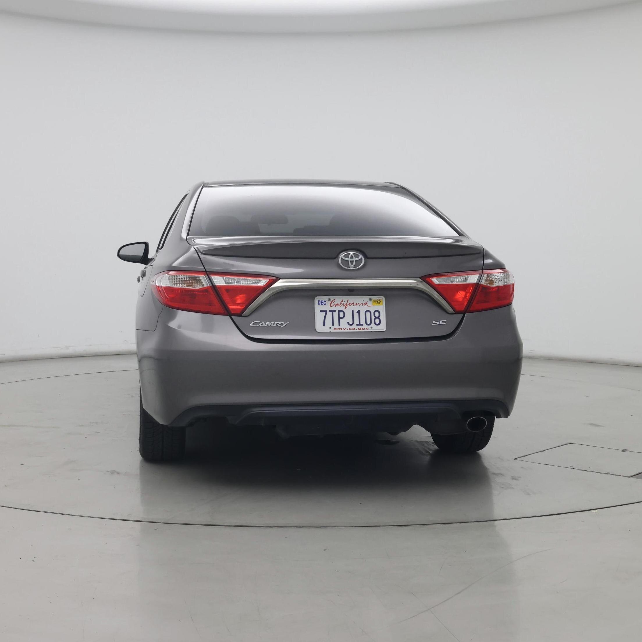 Thumbnail: 2017 Toyota Camry - 6