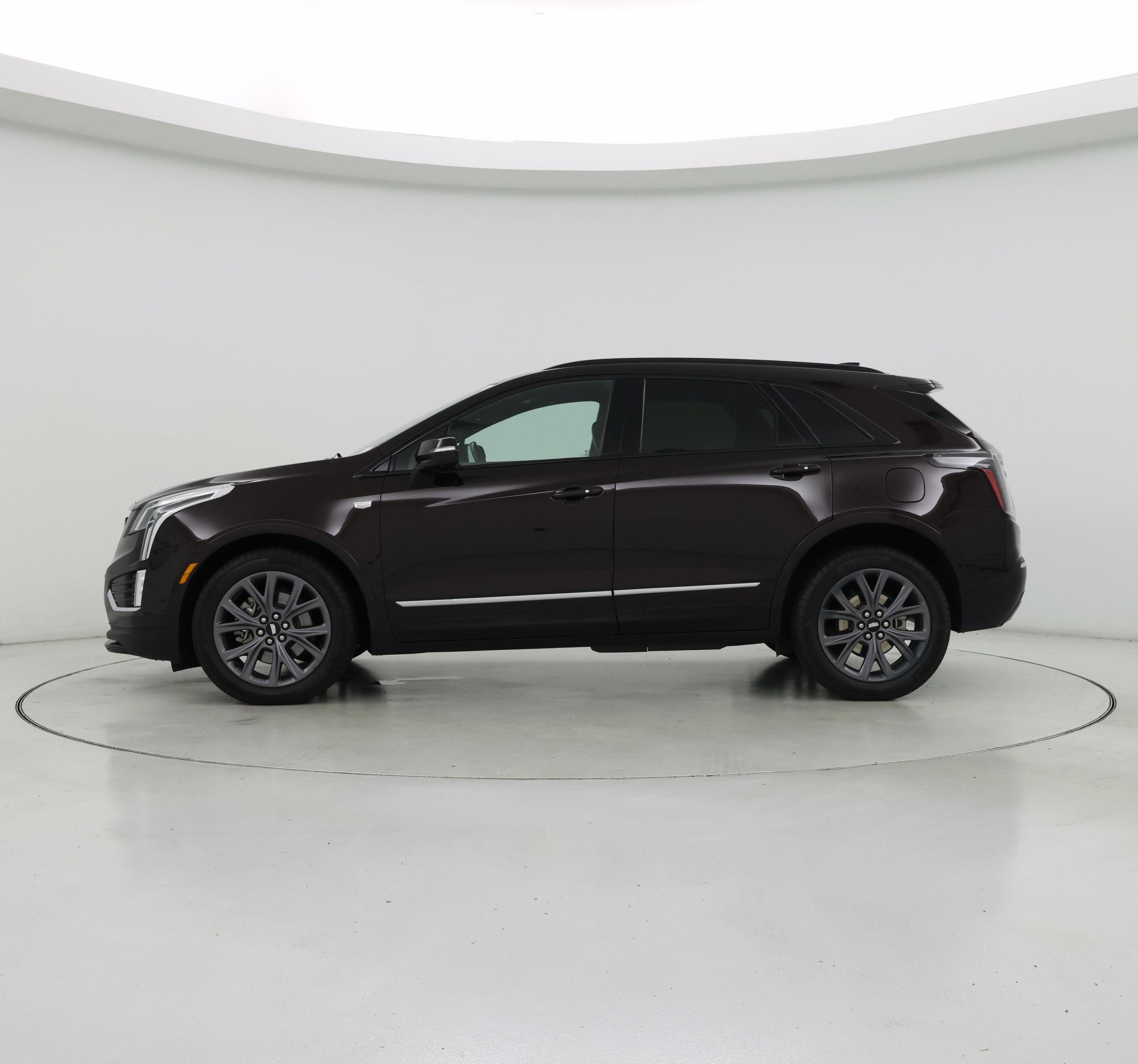 Thumbnail: 2020 Cadillac XT5 - 3