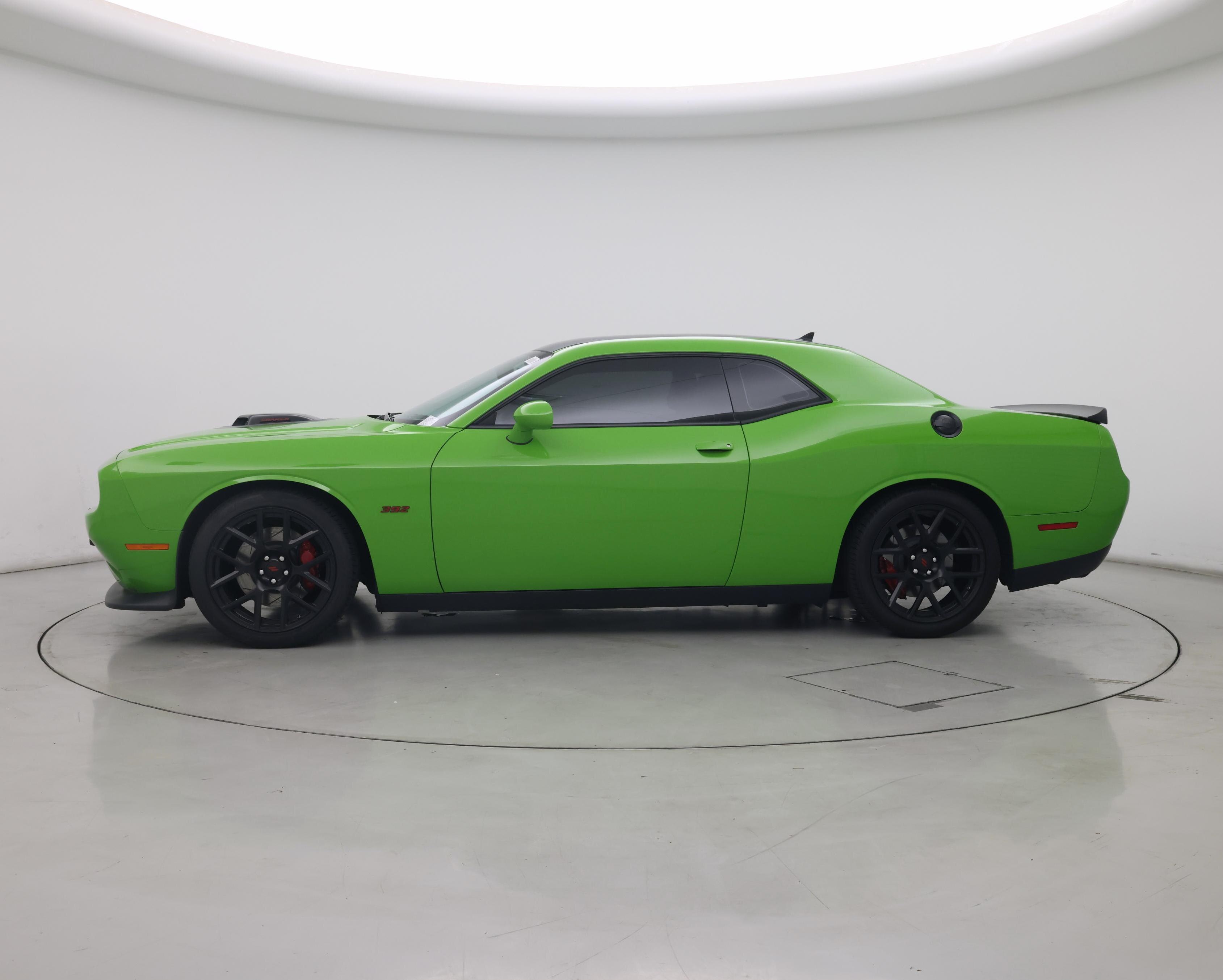 Thumbnail: 2017 Dodge Challenger - 3