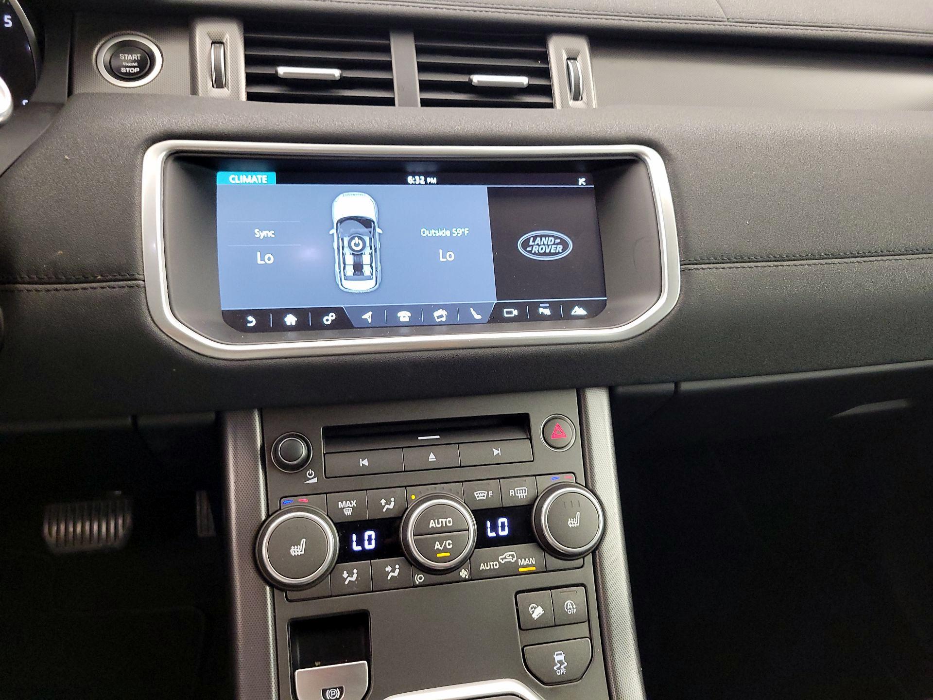 Thumbnail: 2018 Land Rover Range Rover Evoque - 17