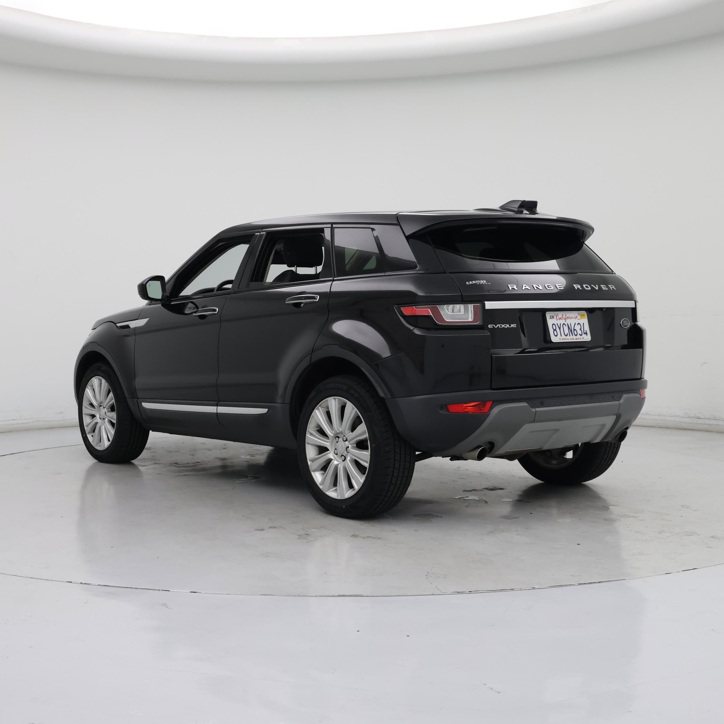 Thumbnail: 2018 Land Rover Range Rover Evoque - 2