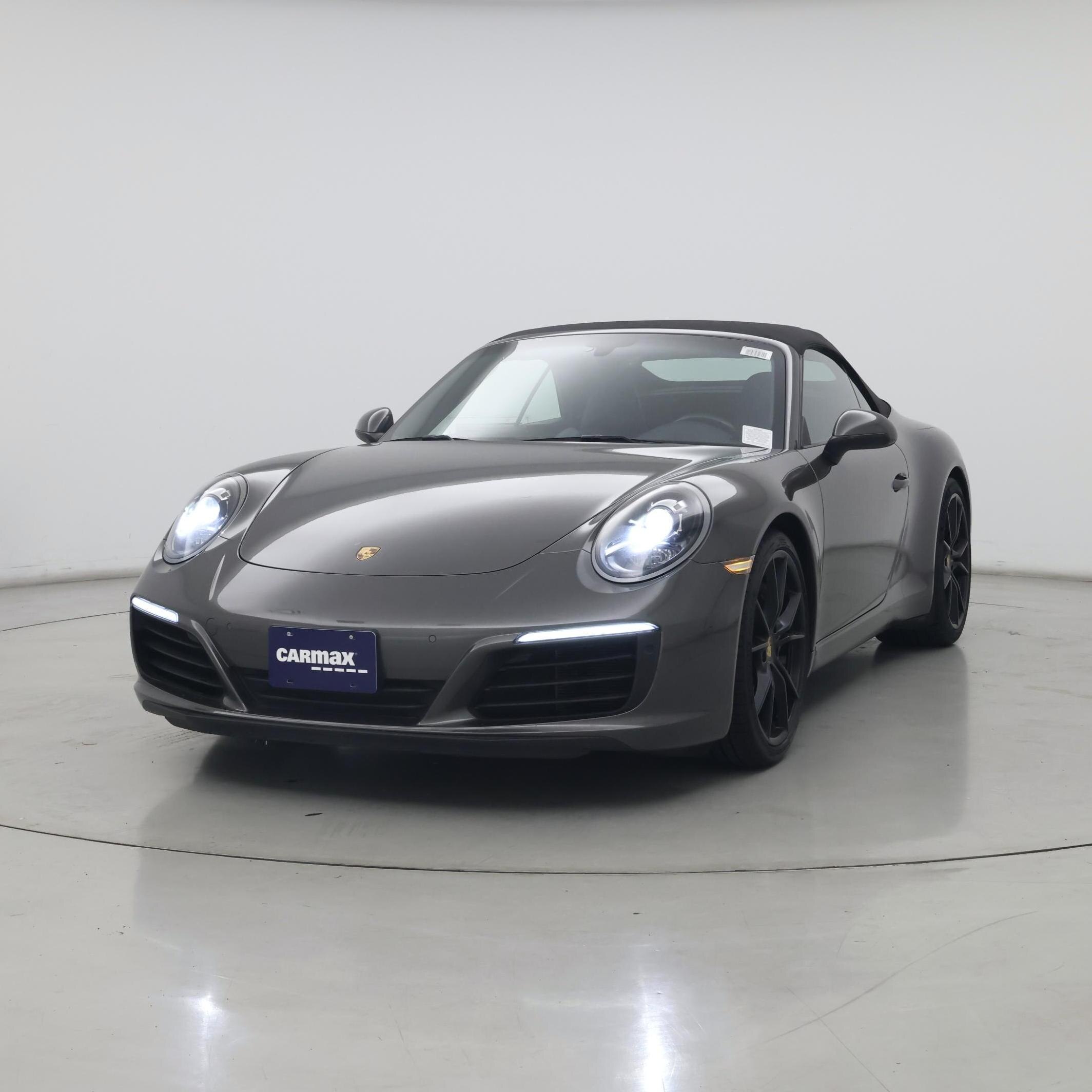 Thumbnail: 2018 Porsche 911 - 4
