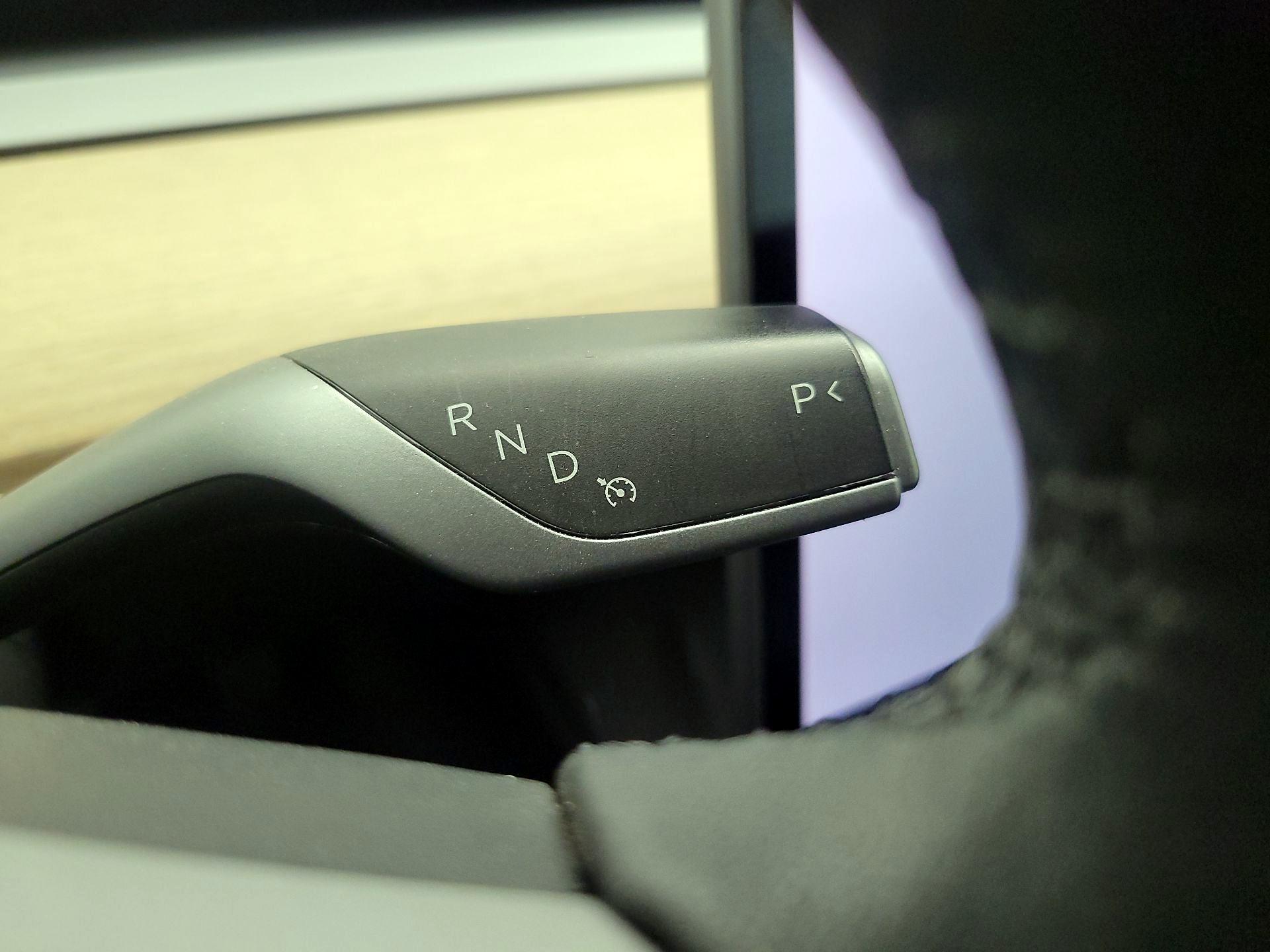 Thumbnail: 2022 Tesla Model 3 - 16